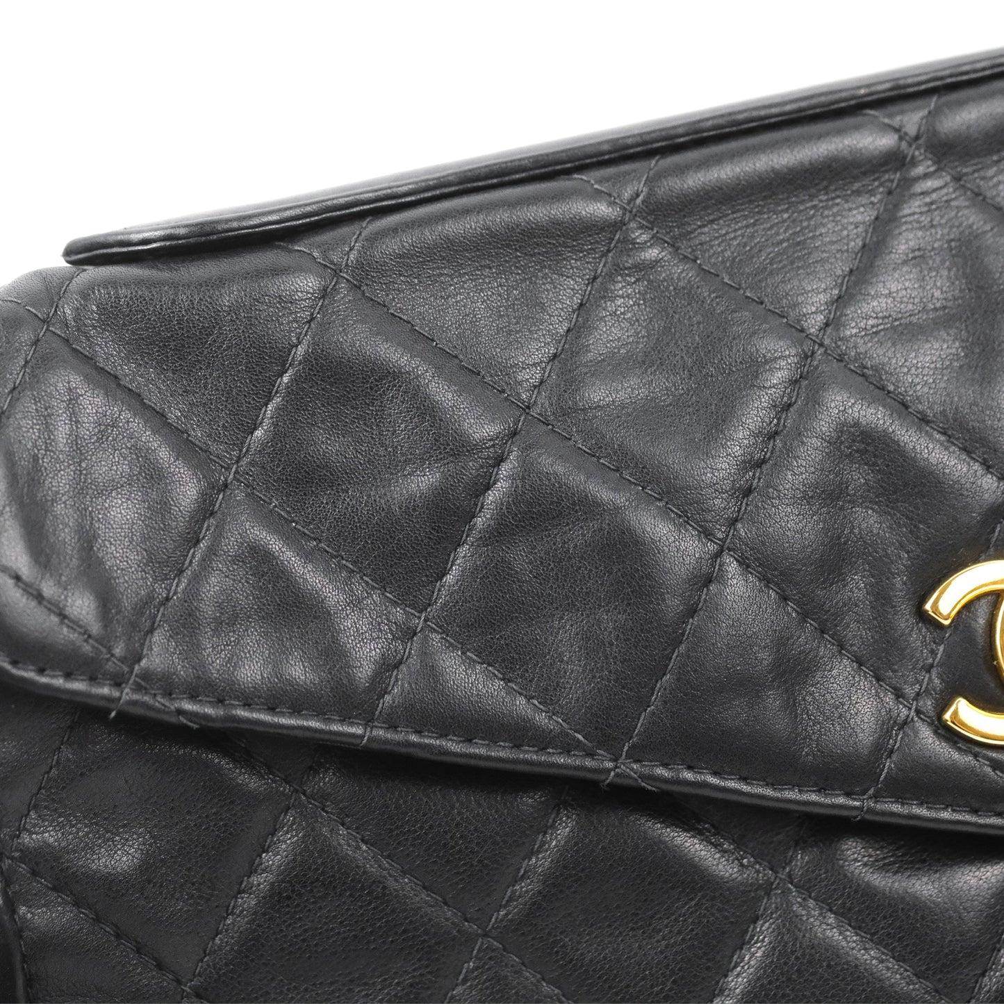 Chanel Vintage Midnight Blue Lambskin Pochette Chain Shoulder Bag