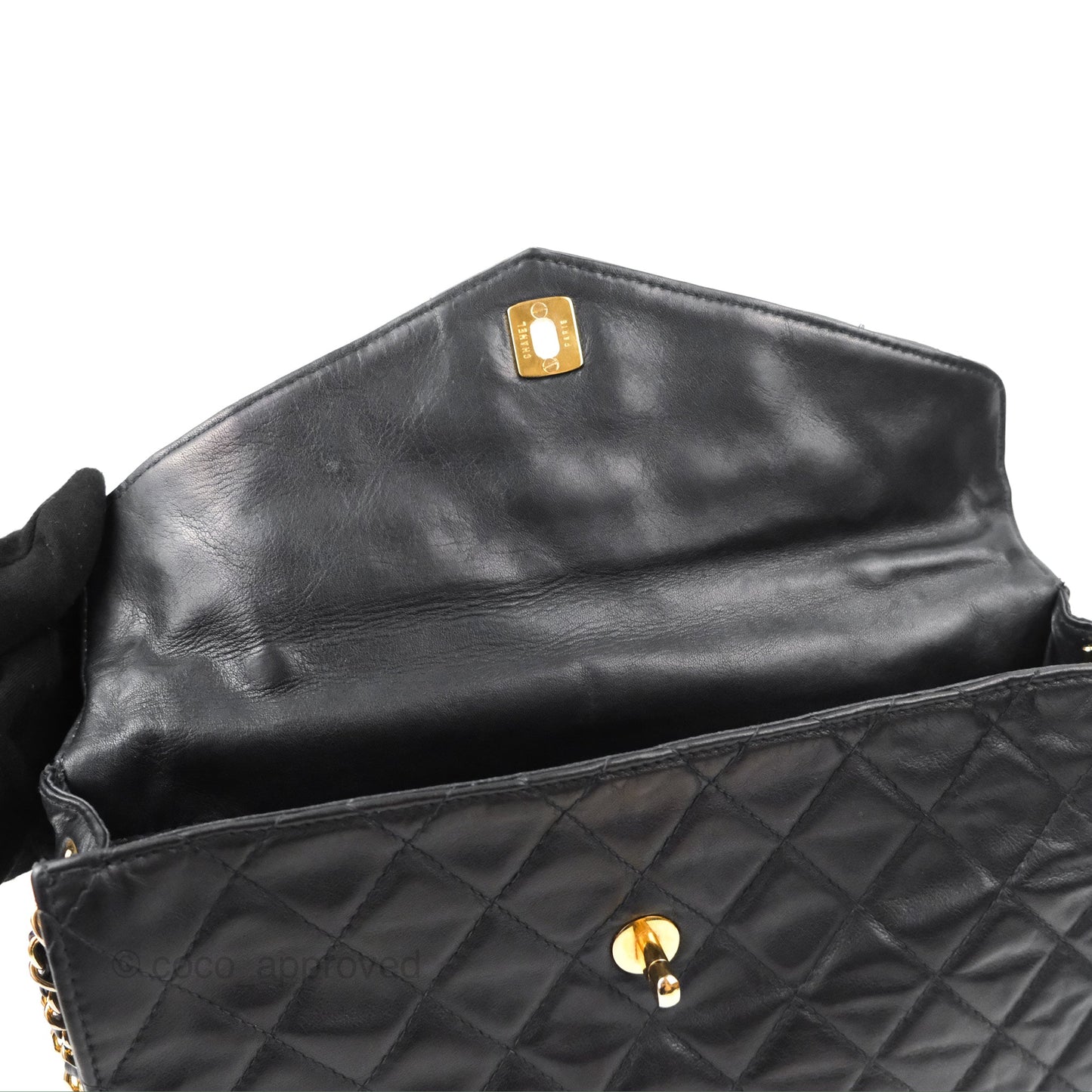 Chanel Vintage Midnight Blue Lambskin Pochette Chain Shoulder Bag