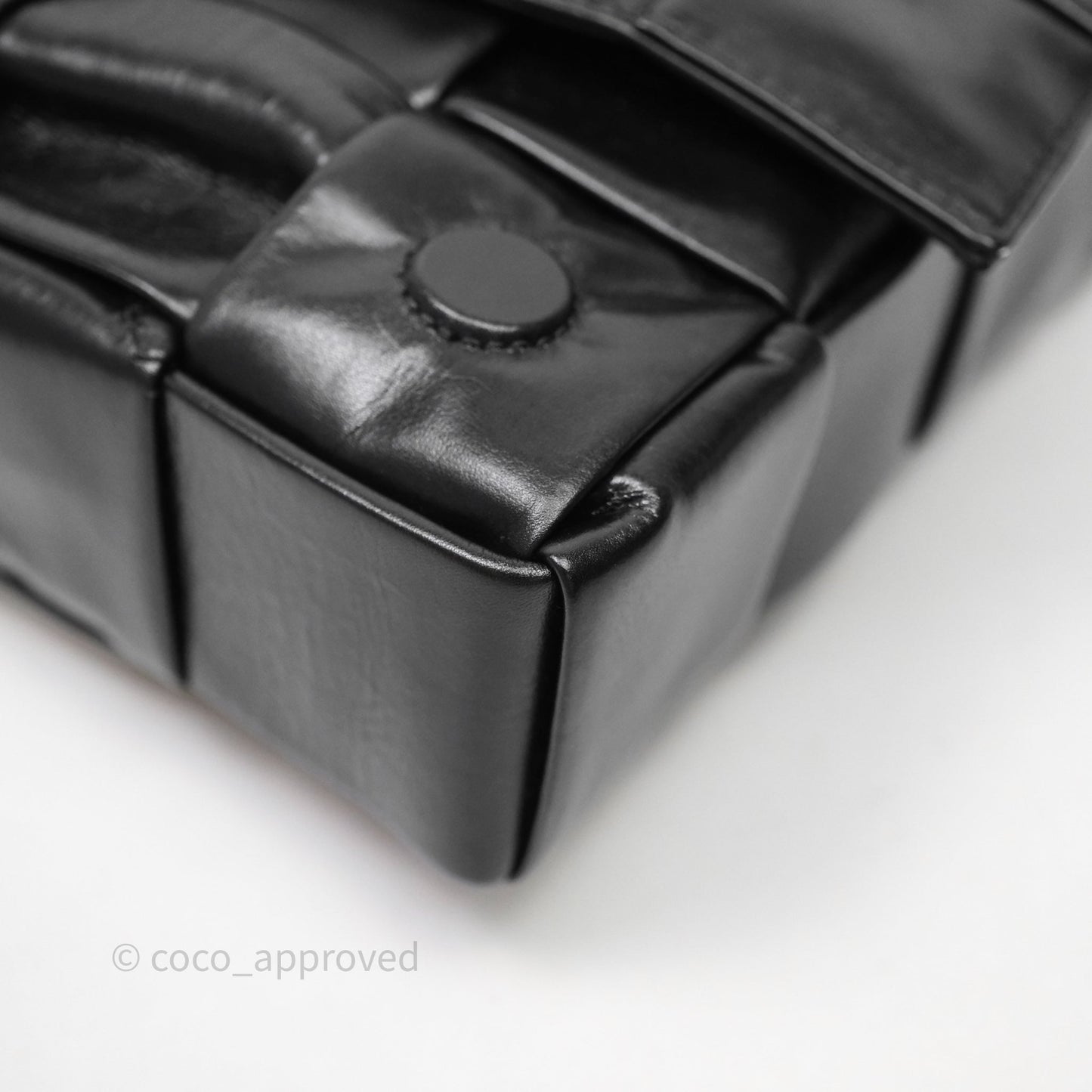 Bottega Veneta Maxi Paper Cassette Bag Calfskin Intrecciato Black