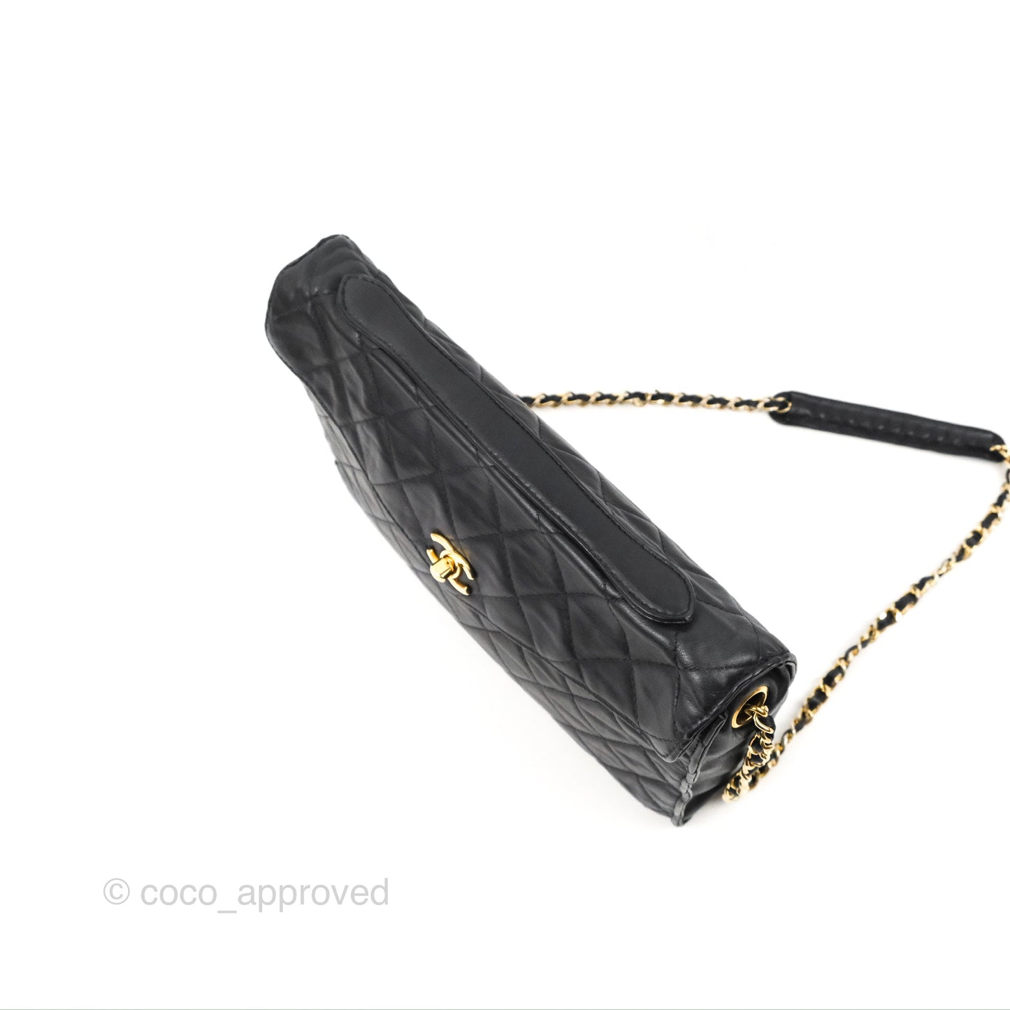 Chanel Vintage Midnight Blue Lambskin Pochette Chain Shoulder Bag