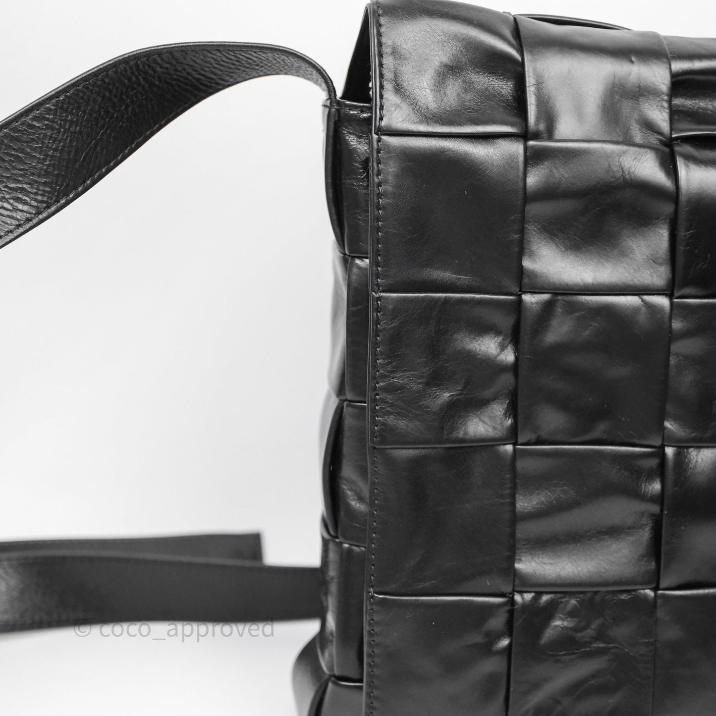 Bottega Veneta Maxi Paper Cassette Bag Calfskin Intrecciato Black