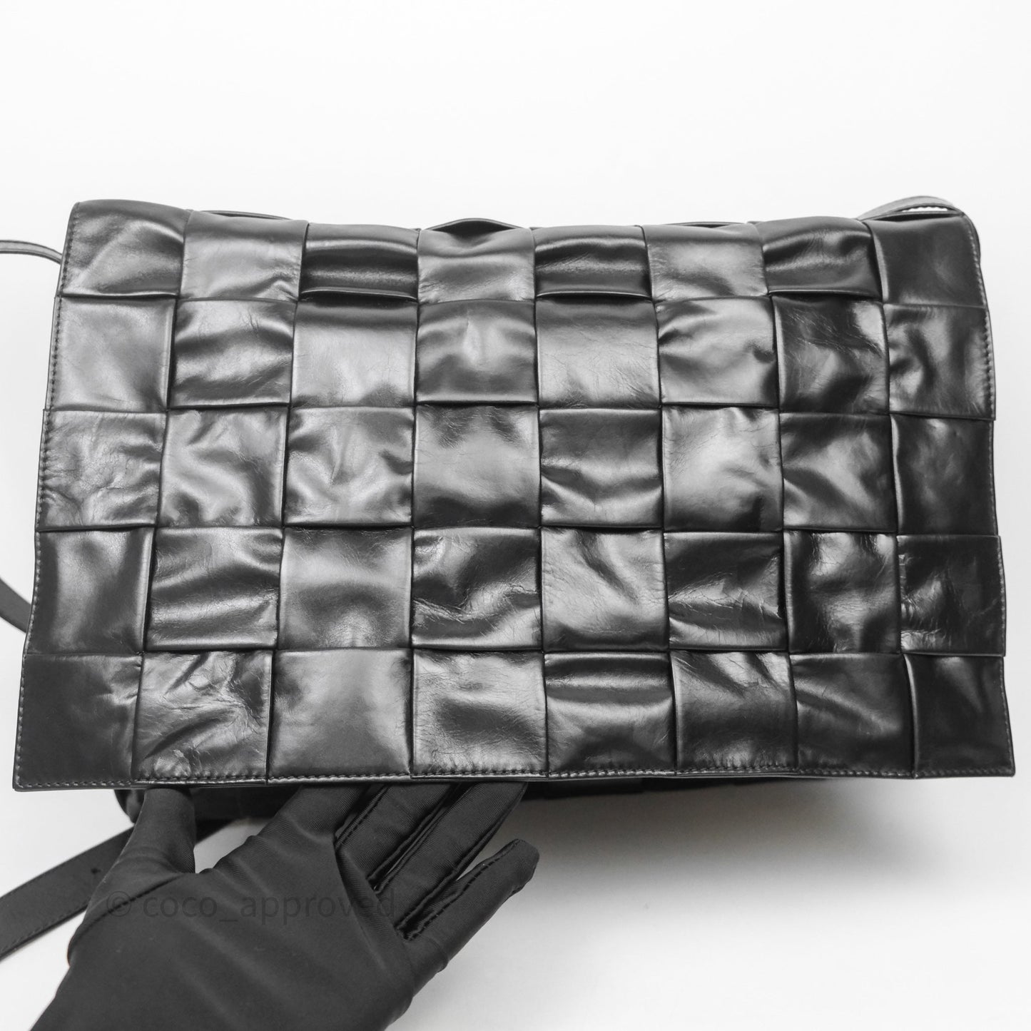 Bottega Veneta Maxi Paper Cassette Bag Calfskin Intrecciato Black