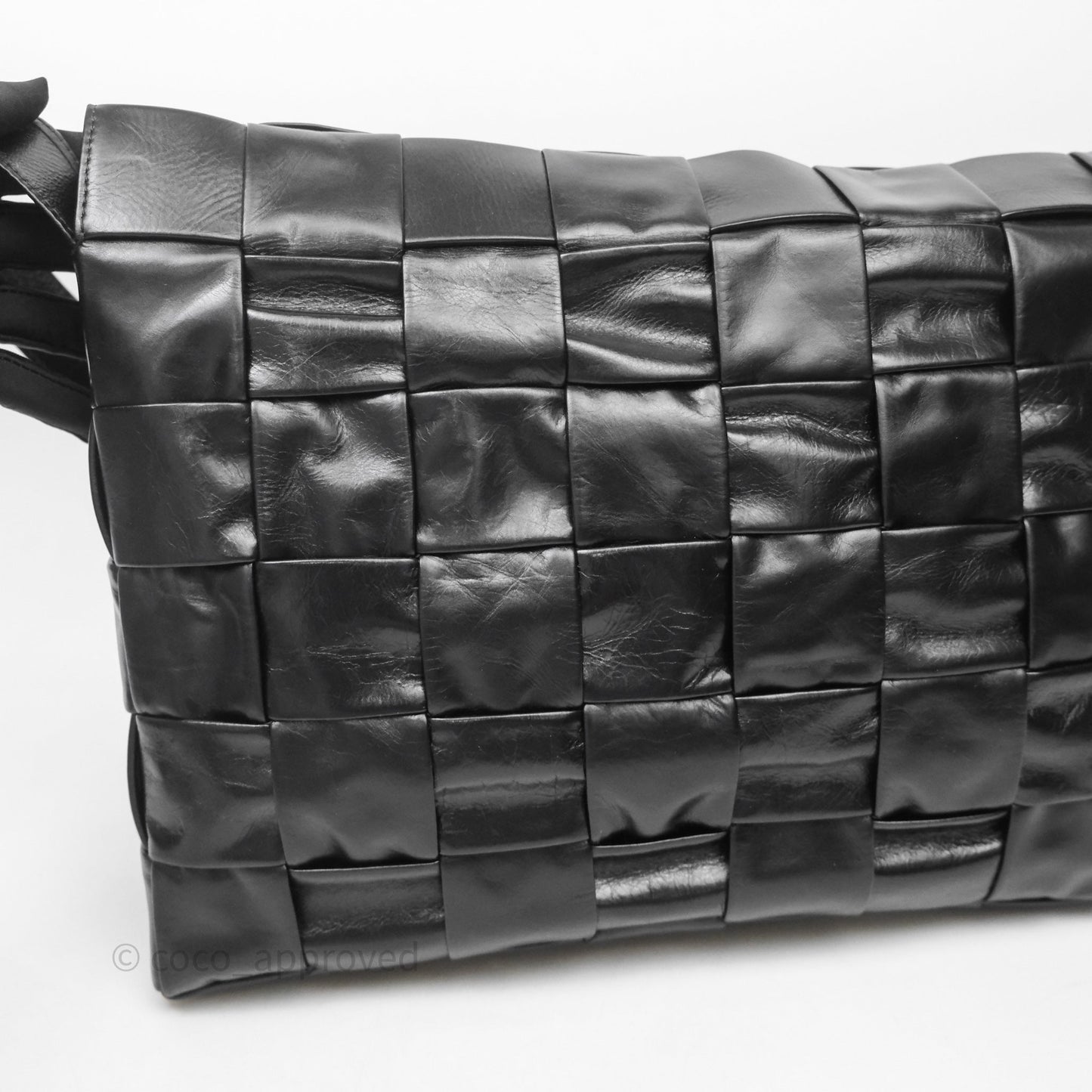 Bottega Veneta Maxi Paper Cassette Bag Calfskin Intrecciato Black