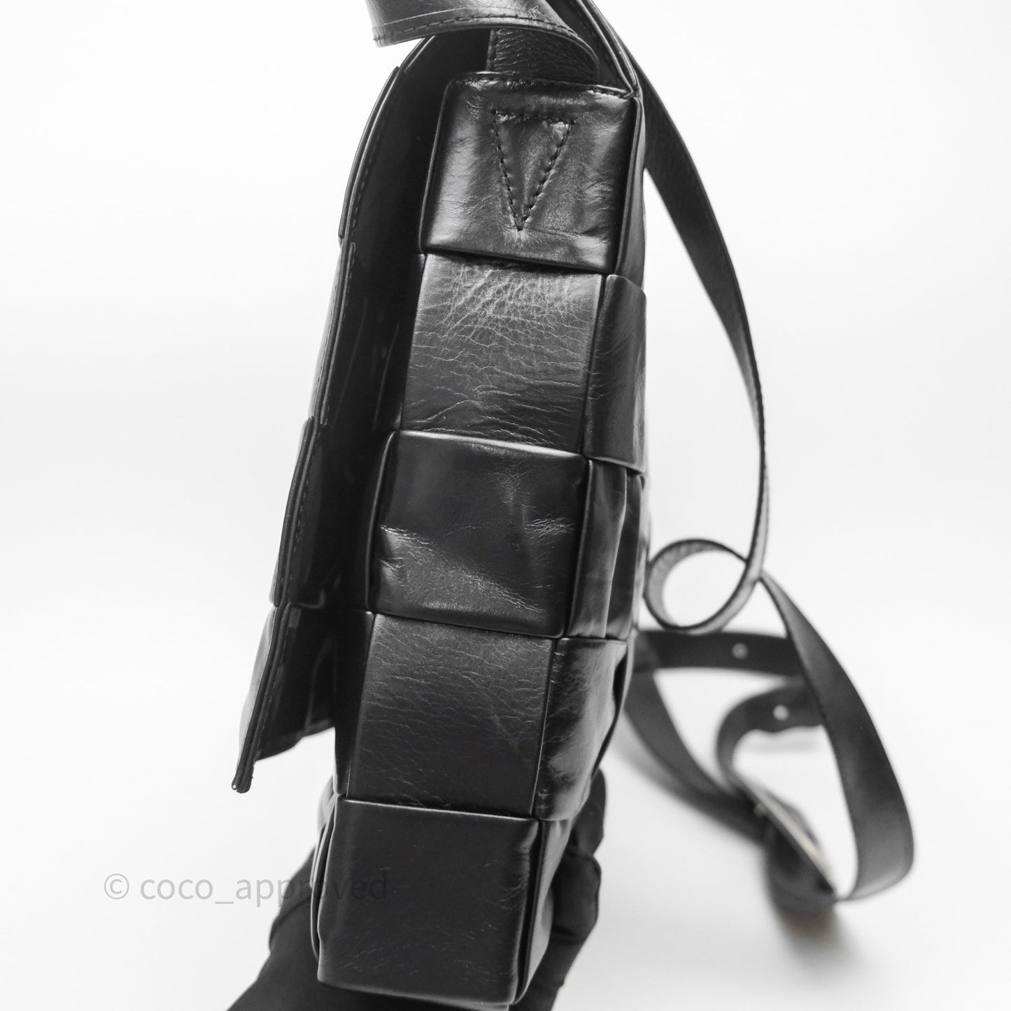 Bottega Veneta Maxi Paper Cassette Bag Calfskin Intrecciato Black