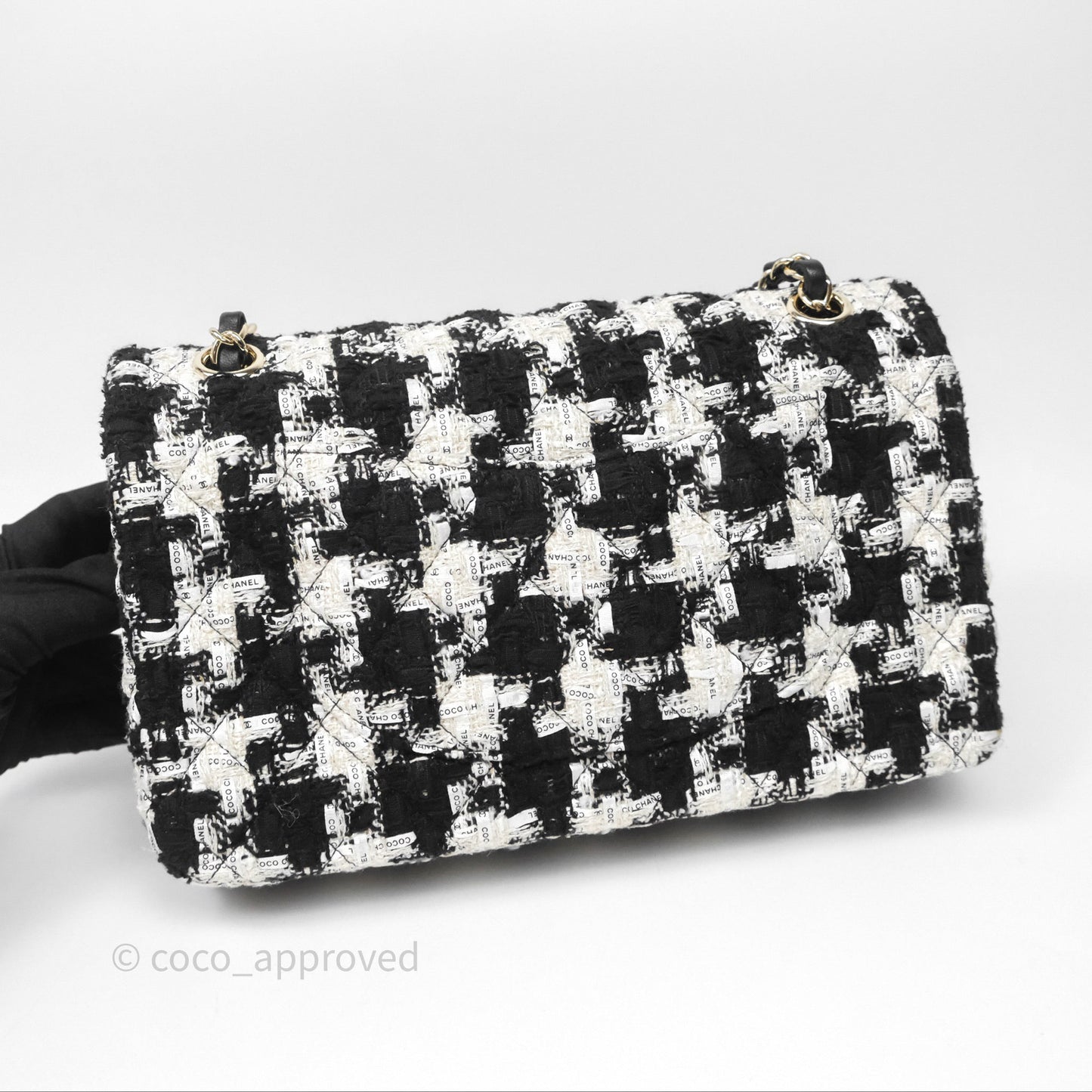 Chanel Quilted M/L Medium Double Flap Black White Houndstooth Tweed Gold Hardware