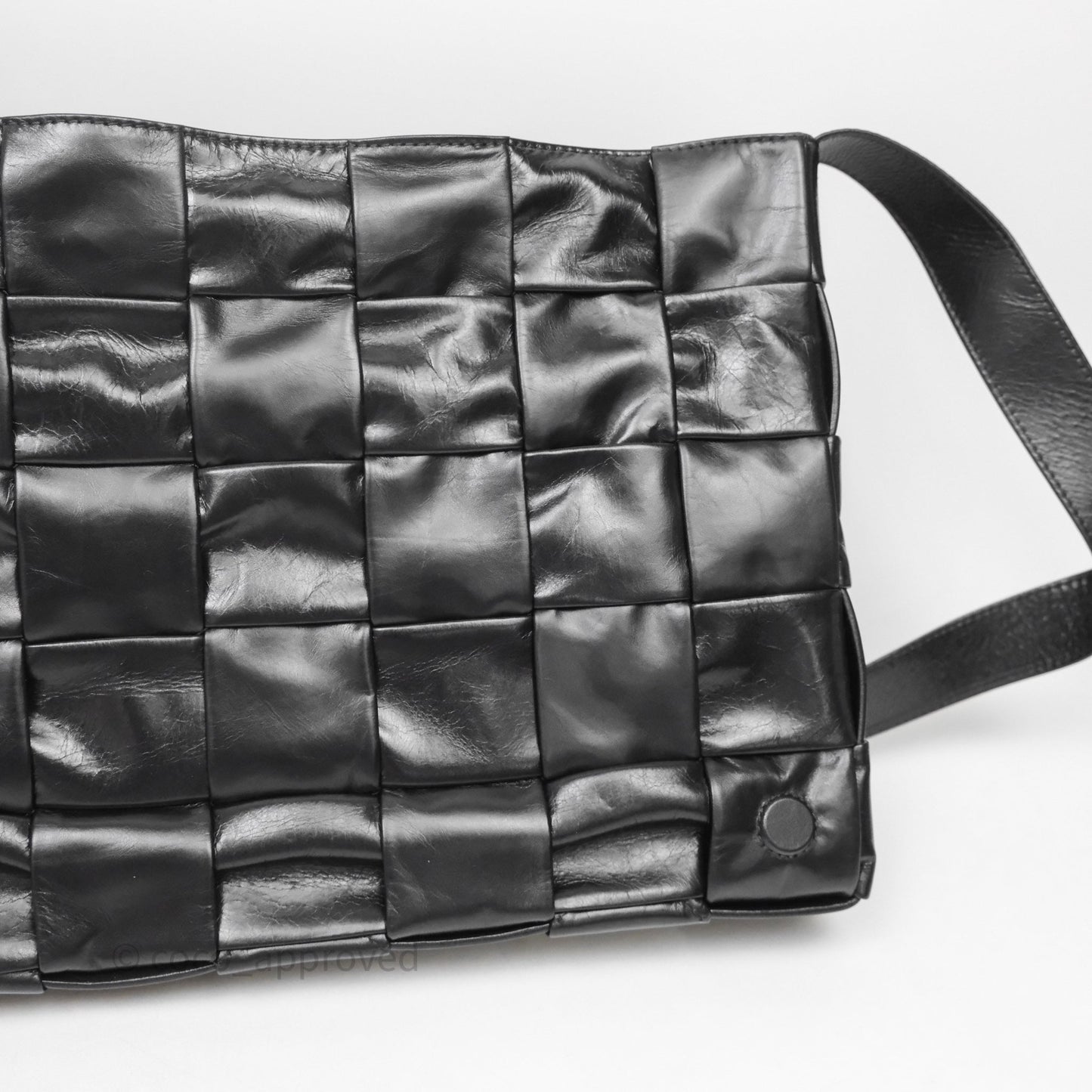 Bottega Veneta Maxi Paper Cassette Bag Calfskin Intrecciato Black
