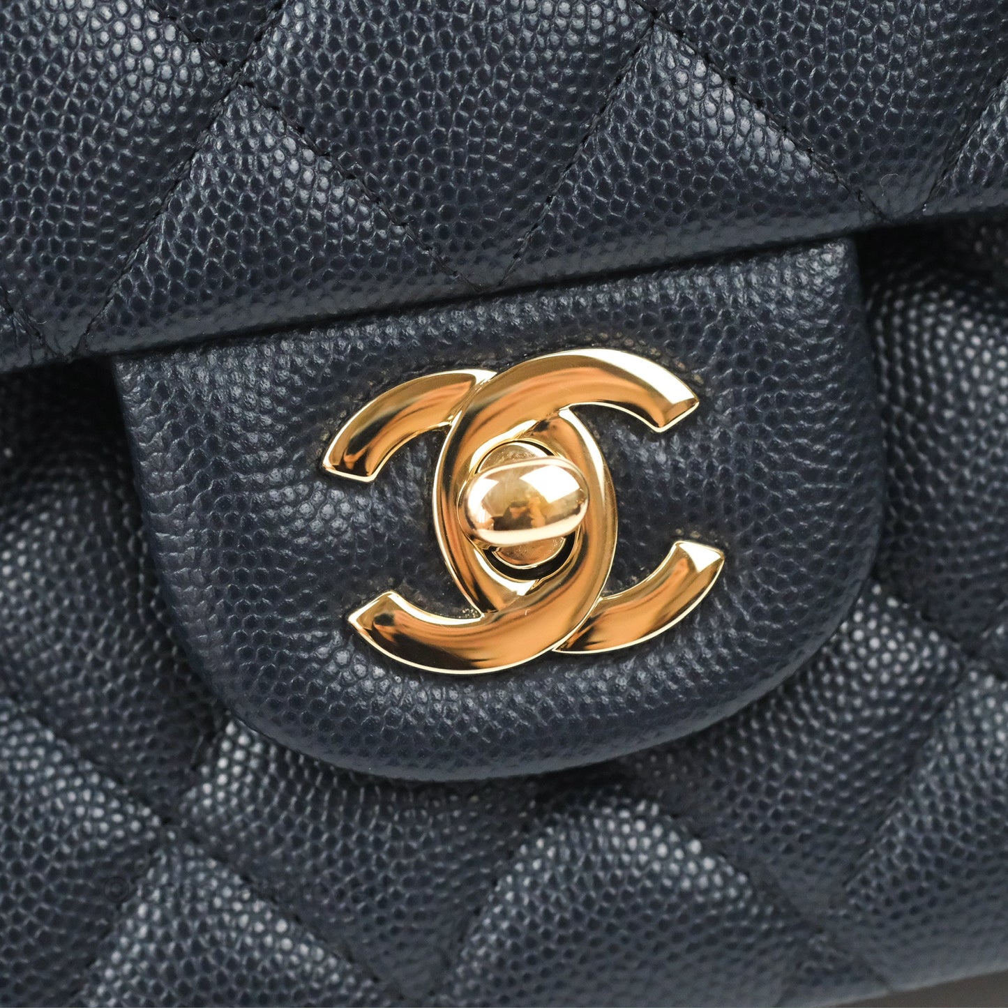 Chanel Classic M/L Medium Flap Quilted Navy Caviar Gold Hardware