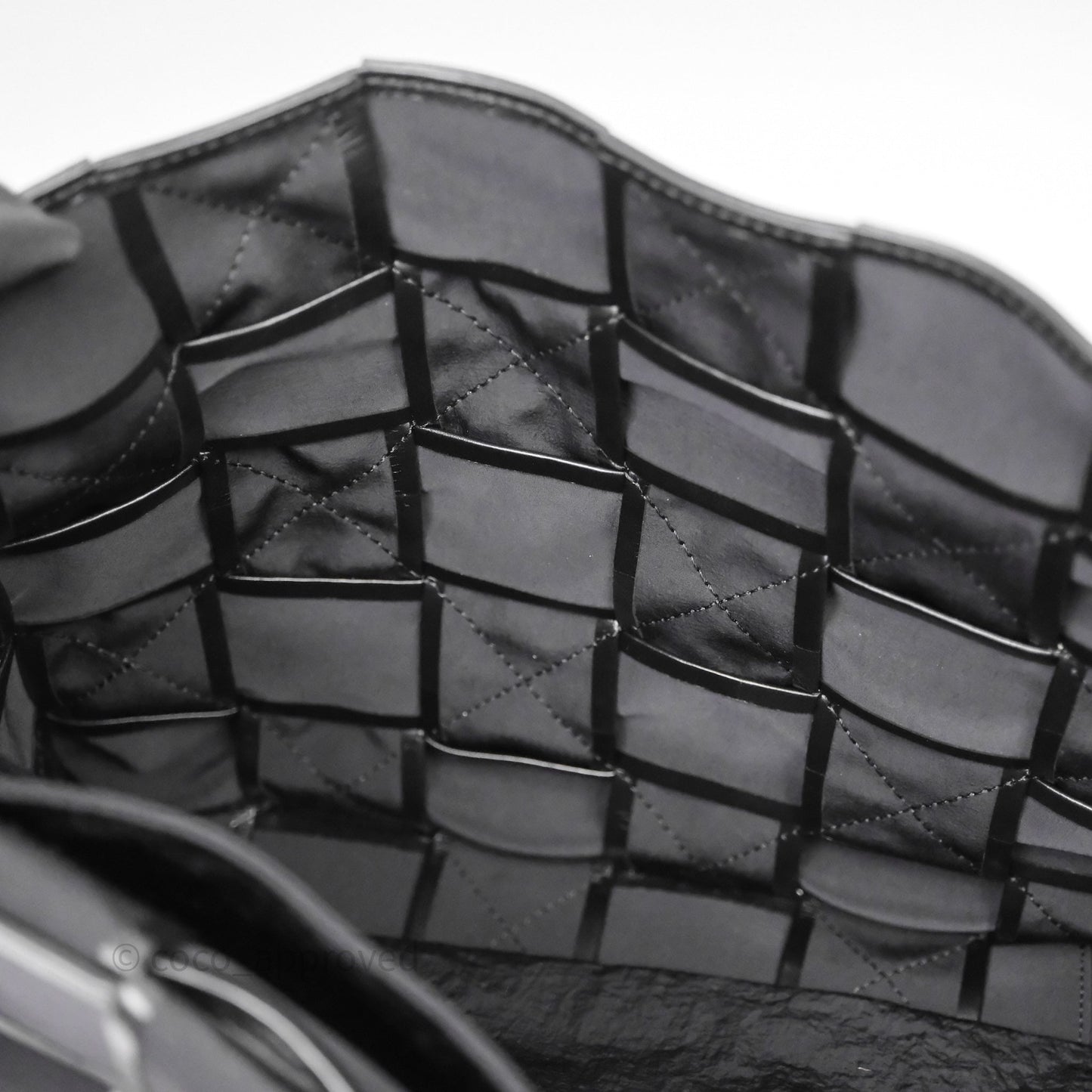 Bottega Veneta Maxi Paper Cassette Bag Calfskin Intrecciato Black