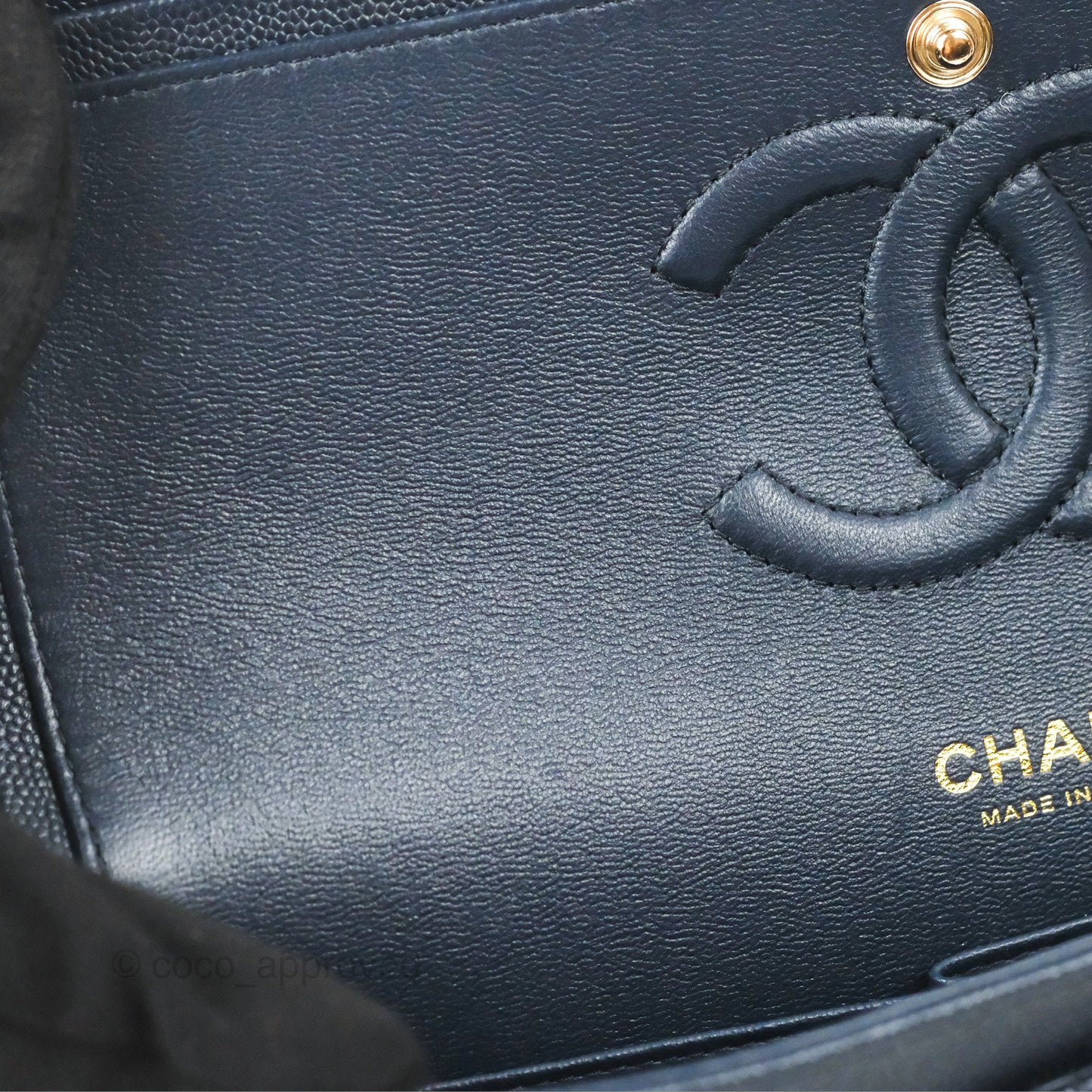 Chanel Classic M/L Medium Flap Quilted Navy Caviar Gold Hardware