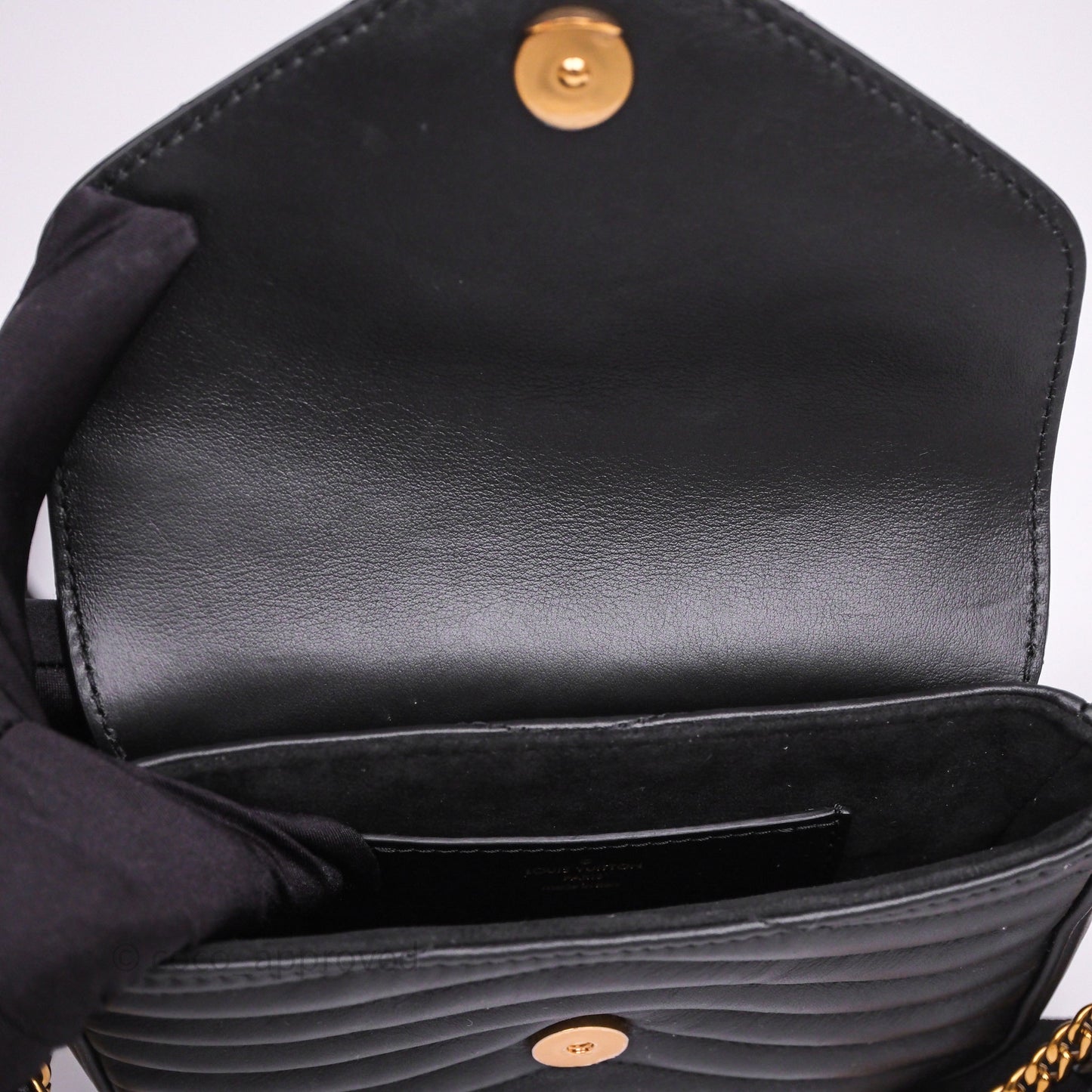 Louis Vuitton Black New Wave Multi Pochette Gold Hardware