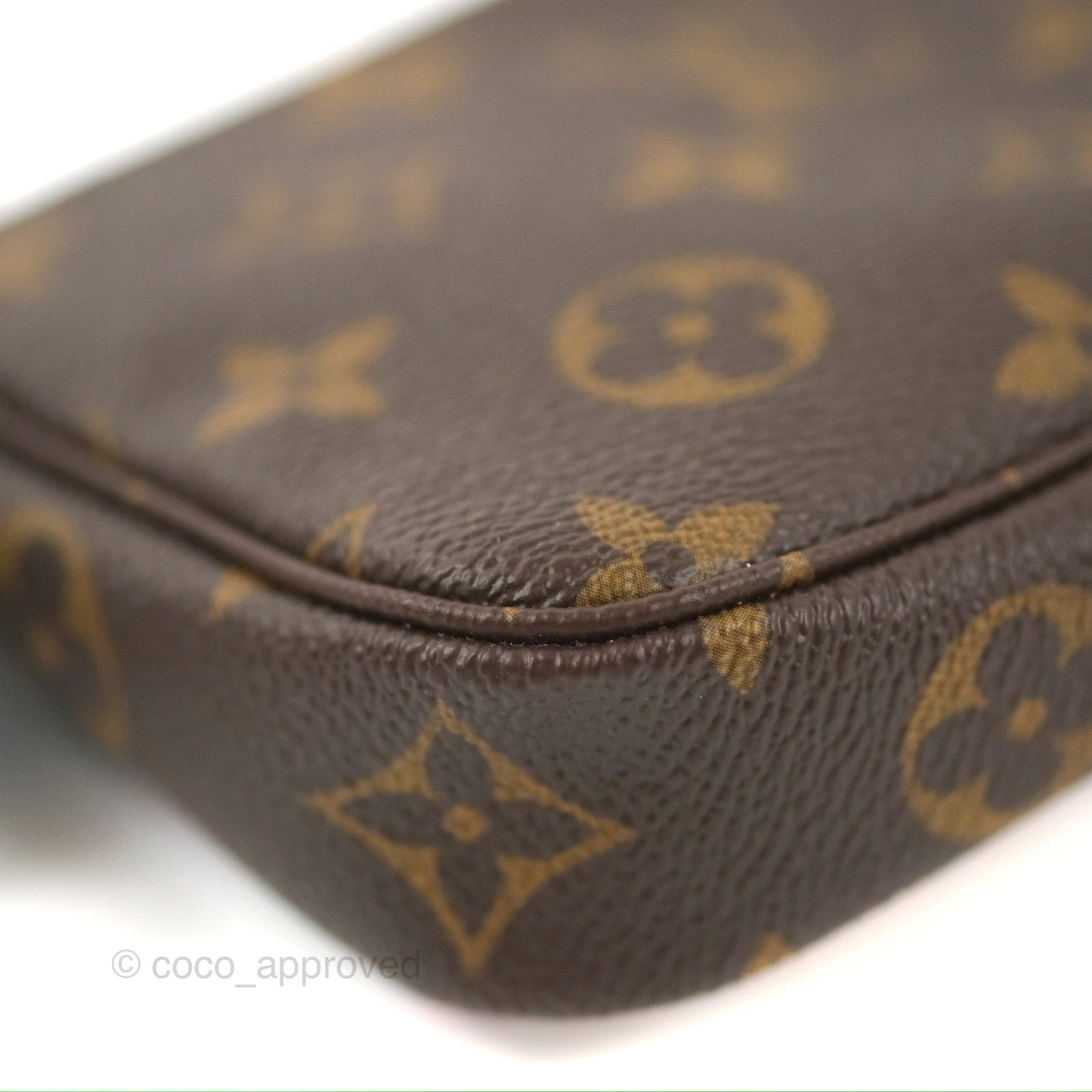 Louis Vuitton Mini Pochette Accessories Monogram Canvas Tokyo 2022