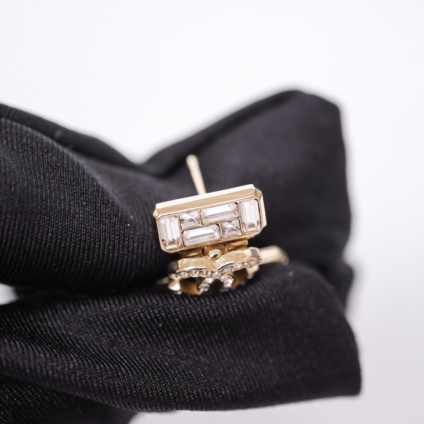 Chanel Crystal Perfume Bottle Pendant Earrings Gold Tone 23P