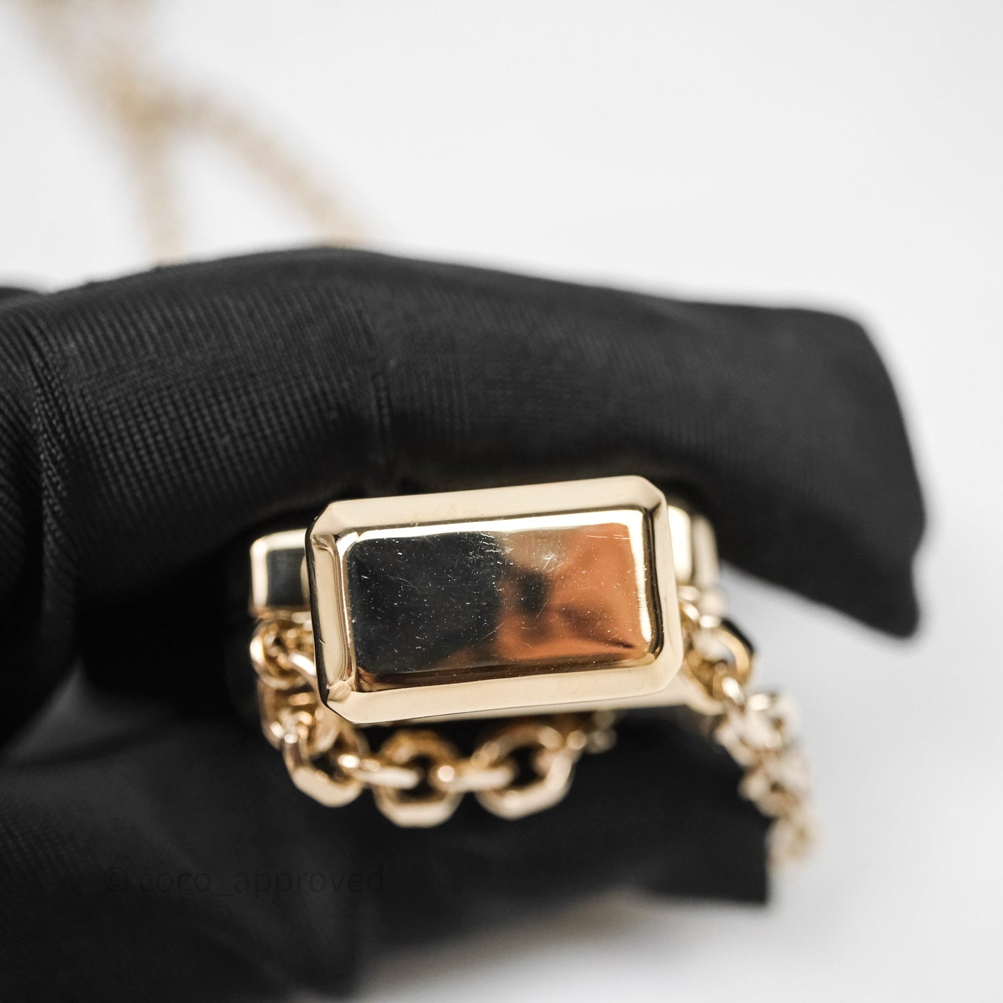 Chanel CC Pearl Perfume Bottle Locket Long Necklace Gold Tone 22S