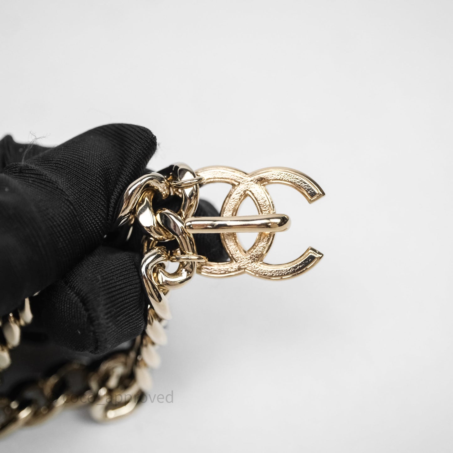 Chanel Crystal Resin Lipstick Charm Long Necklace Gold Tone 22C