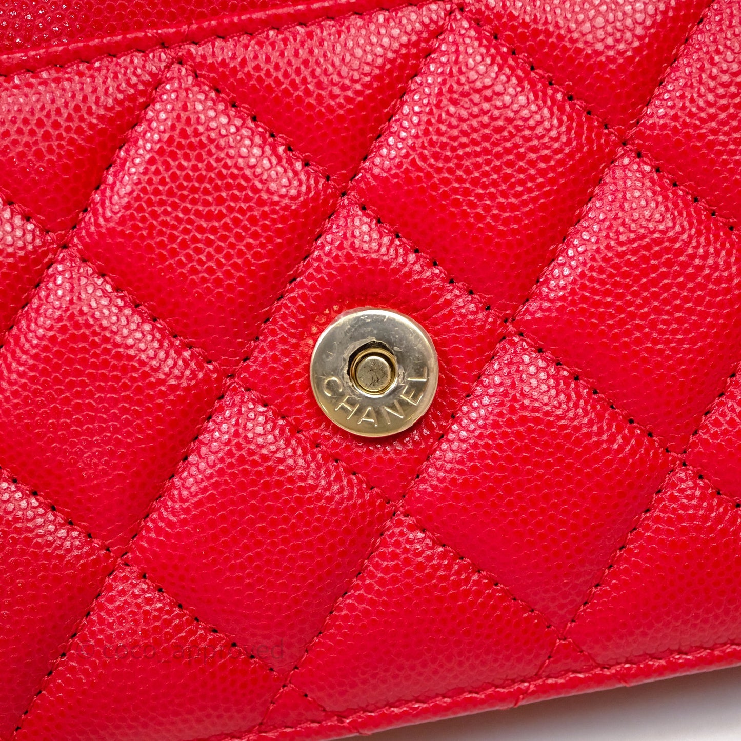 Chanel Quilted Classic Wallet on Chain WOC Red Caviar Gold Hardware