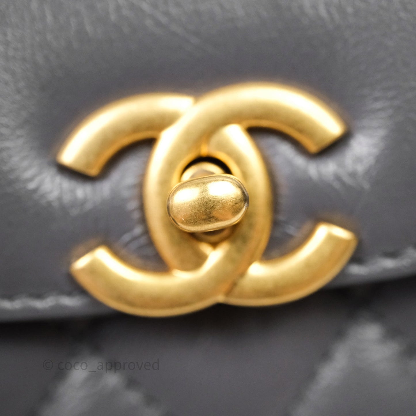 Chanel Kelly Bag Quilted Grey Shiny Crumpled Calfskin Aged Gold Hardware