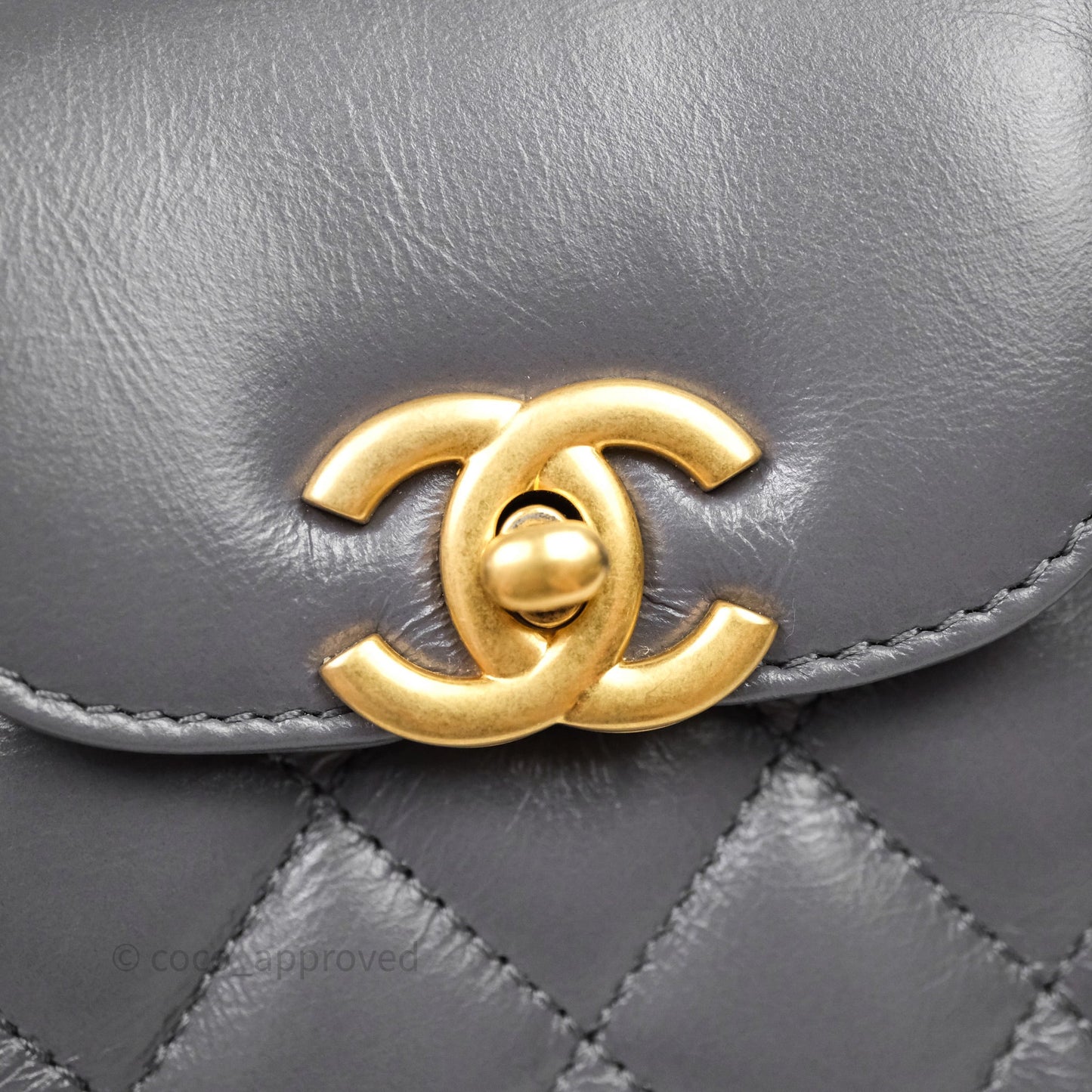 Chanel Kelly Bag Quilted Grey Shiny Crumpled Calfskin Aged Gold Hardware