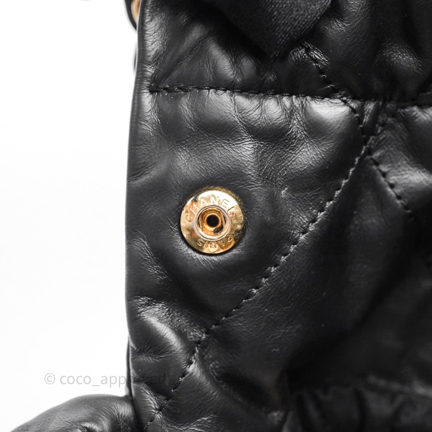 Chanel 22 Medium Black Crumpled Calfskin White Logo Aged Gold Hardware