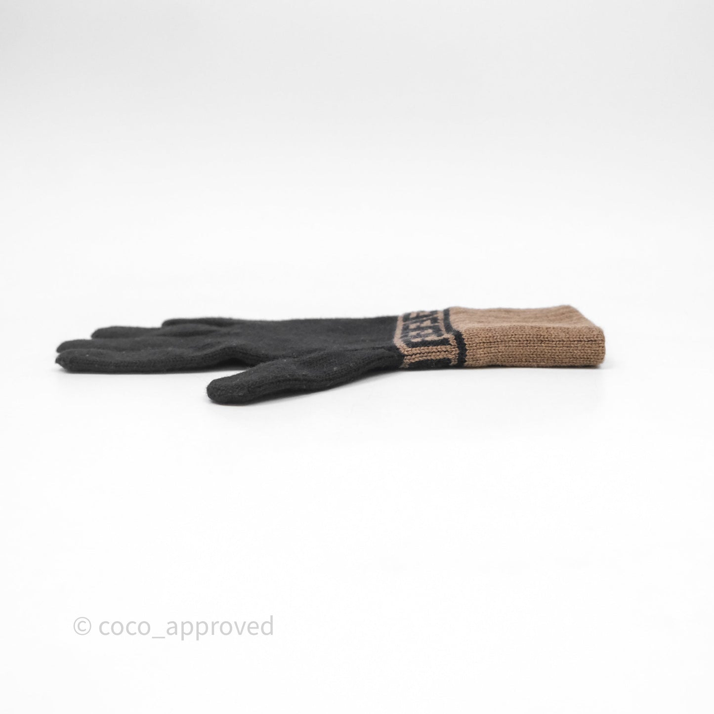 Fendi Zucca Wool Gloves Black Tan