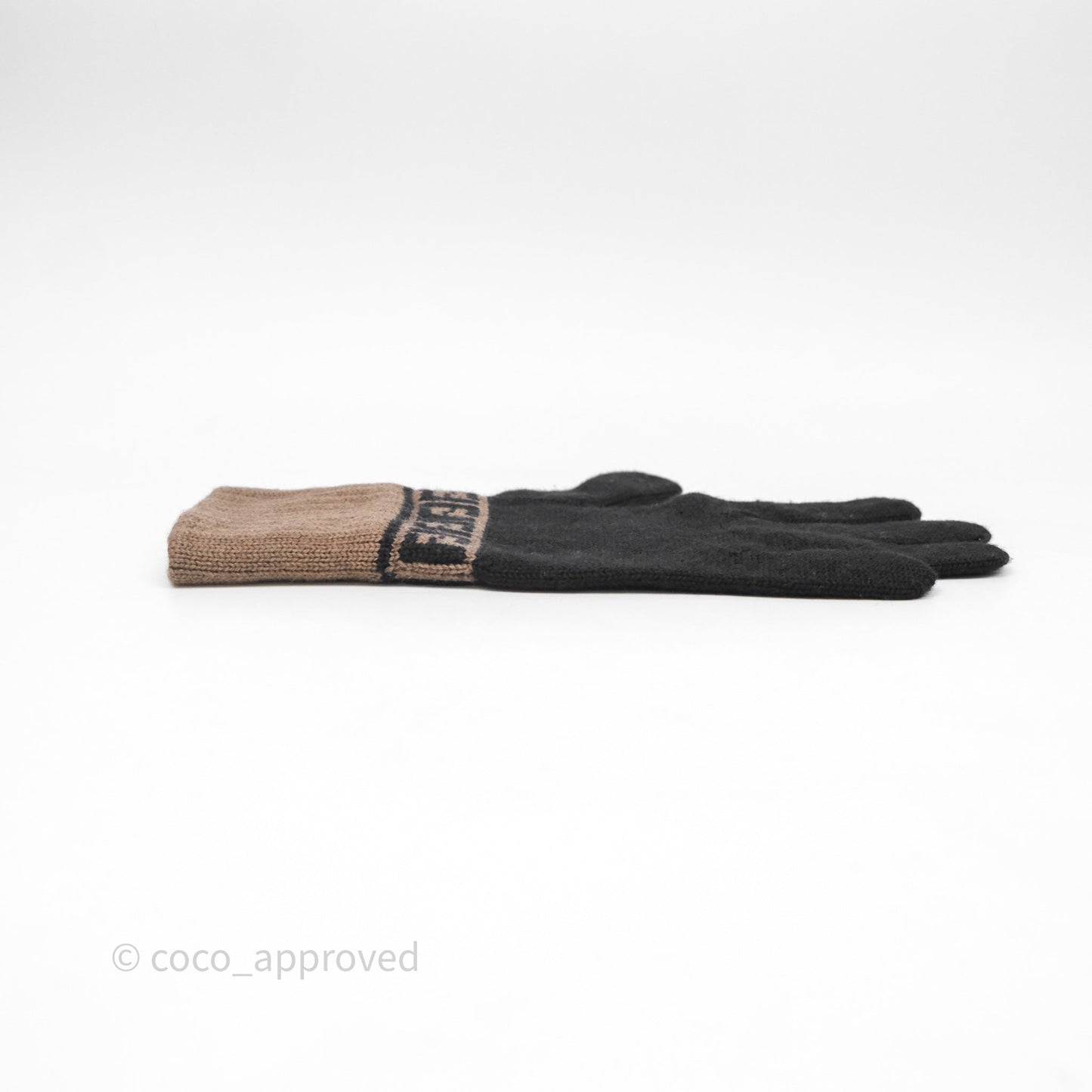 Fendi Zucca Wool Gloves Black Tan