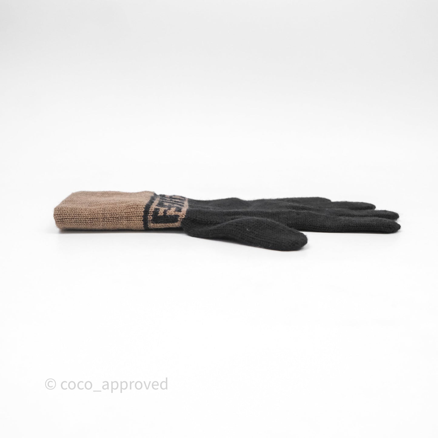 Fendi Zucca Wool Gloves Black Tan