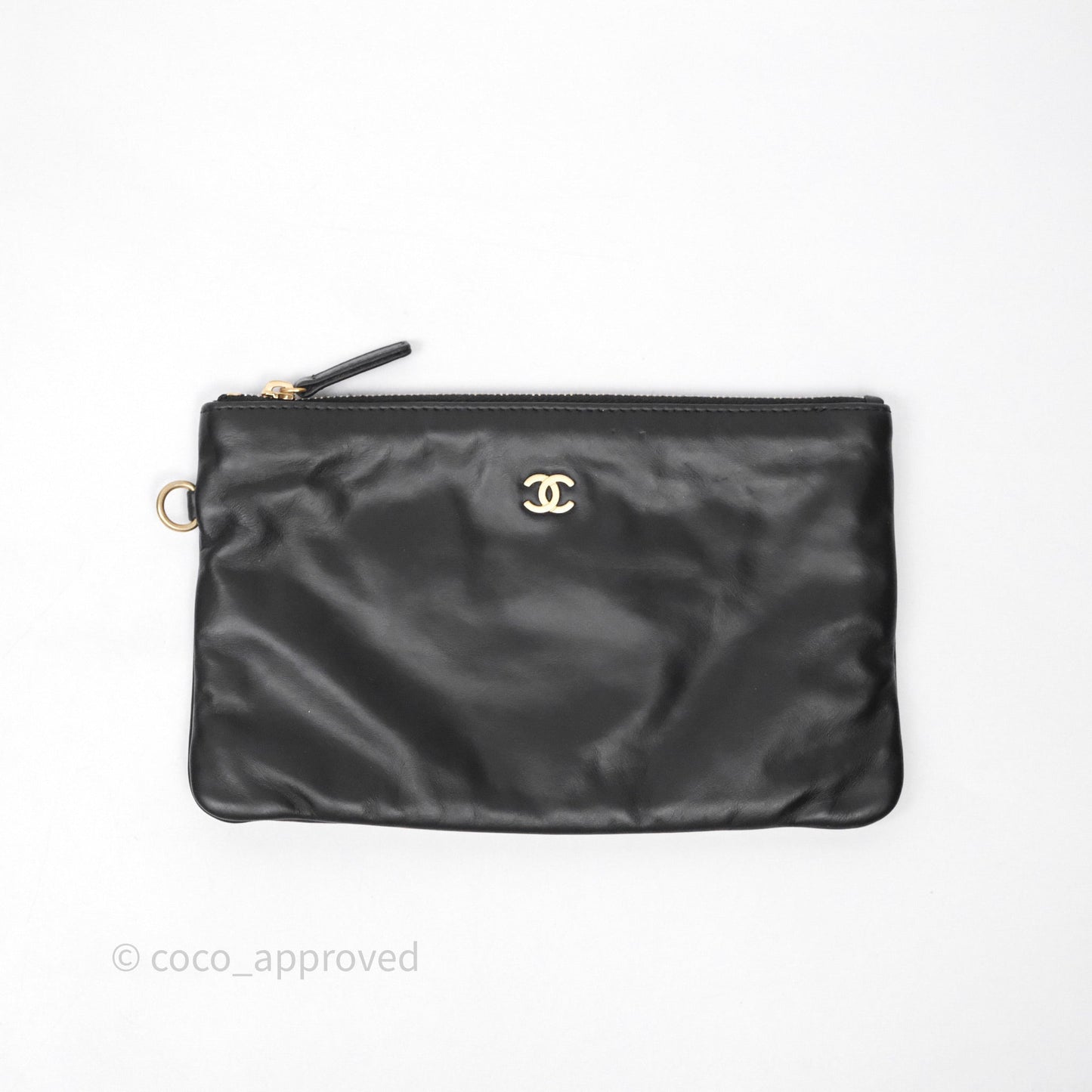 Chanel 22 Medium Black Crumpled Calfskin White Logo Aged Gold Hardware