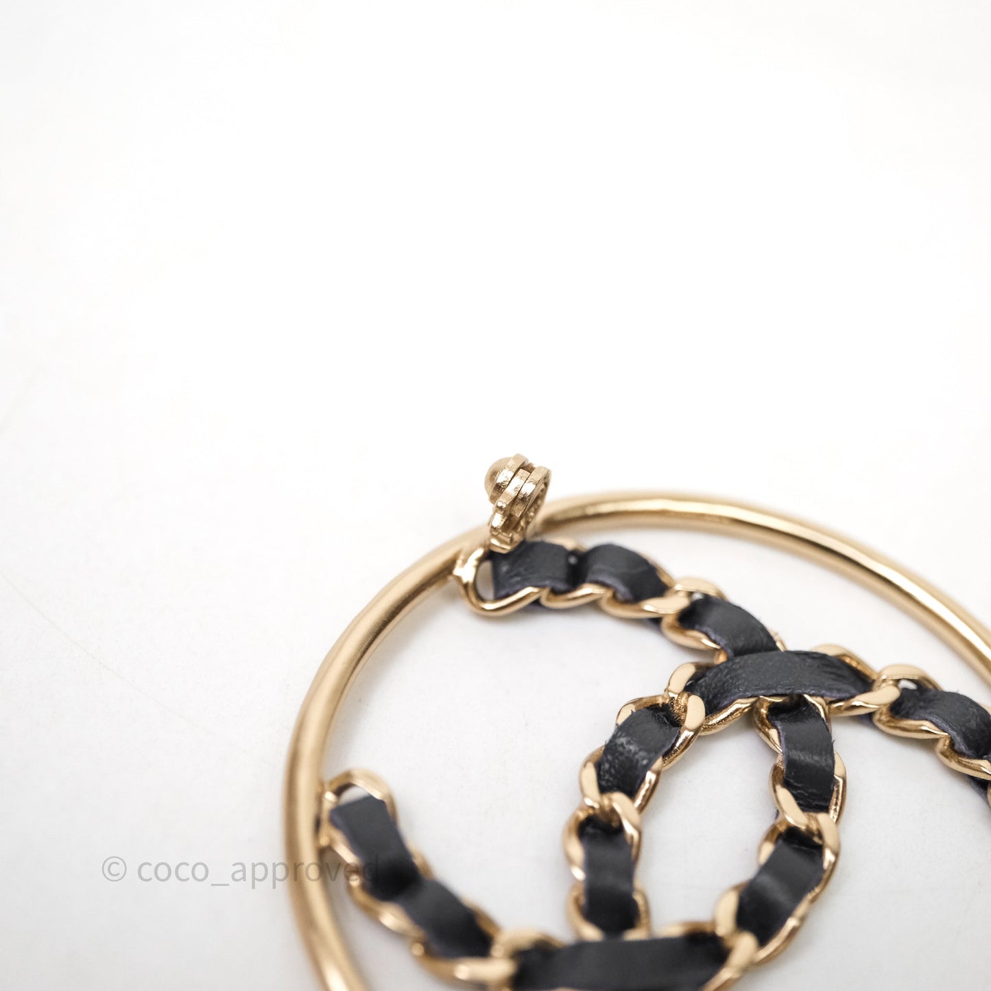 Chanel Black Leather CC Logo Brooch Gold Tone 19P