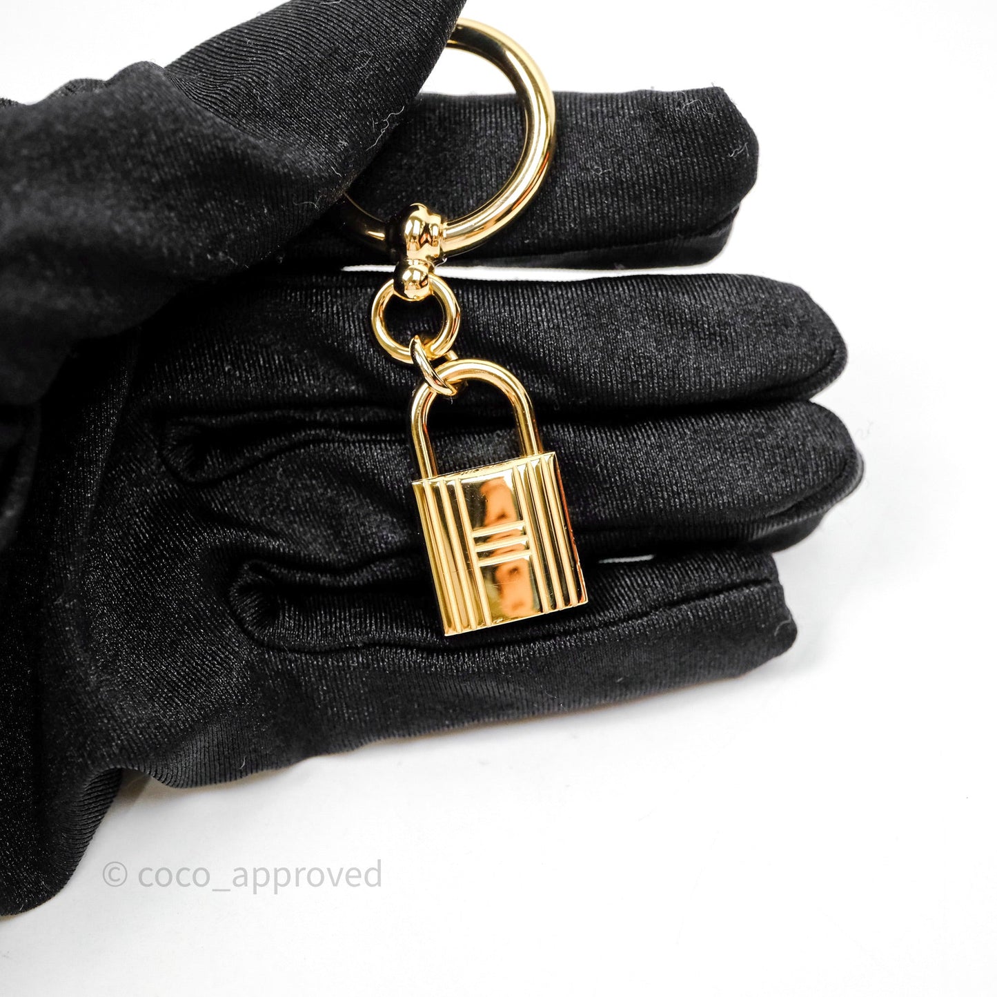 Hermes Loop Charms Cadenas Scarf Ring Gold Tone