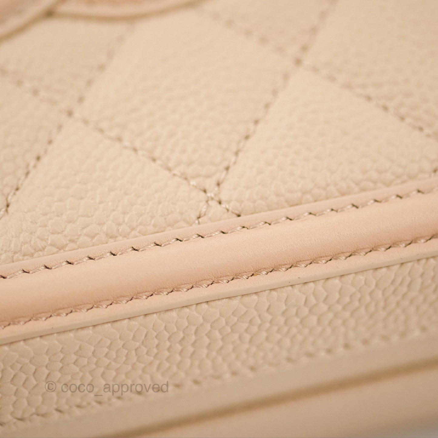 Chanel Quilted Medium CC Filigree Vanity Case Light Beige Caviar Gold Hardware