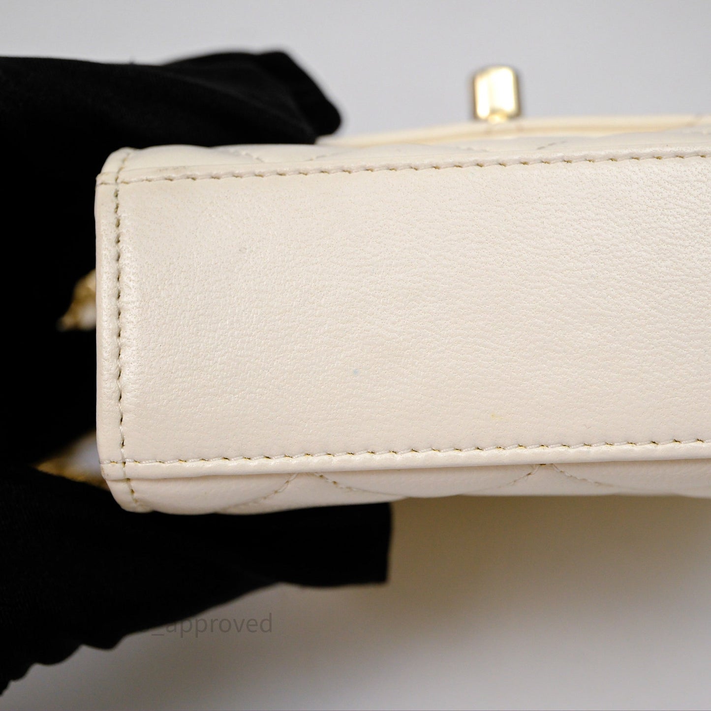 Chanel Mini Quilted Trendy CC Clutch With Chain White Lambskin Gold Hardware