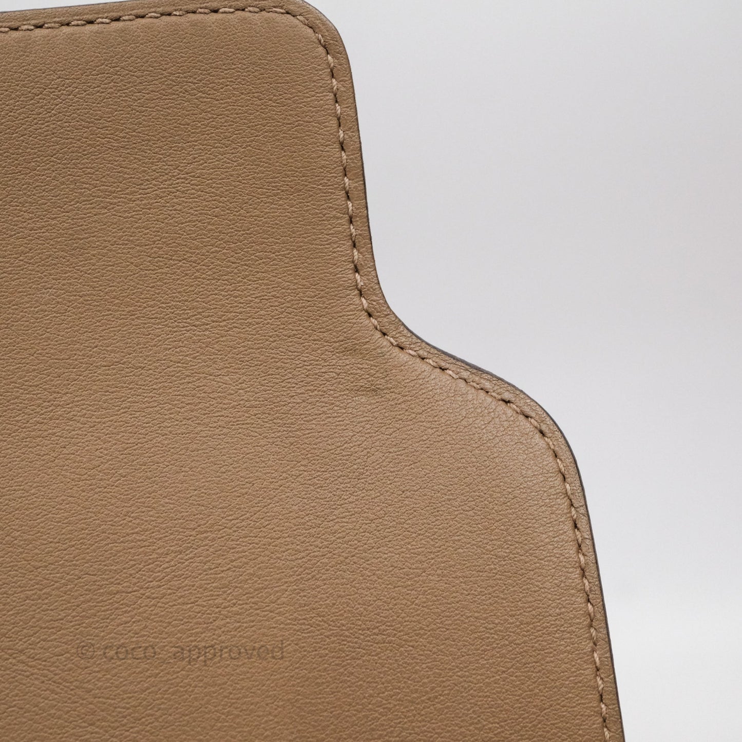 Hermès Roulis Mini Beige De Weimar D0 Veau Swift Gold Hardware