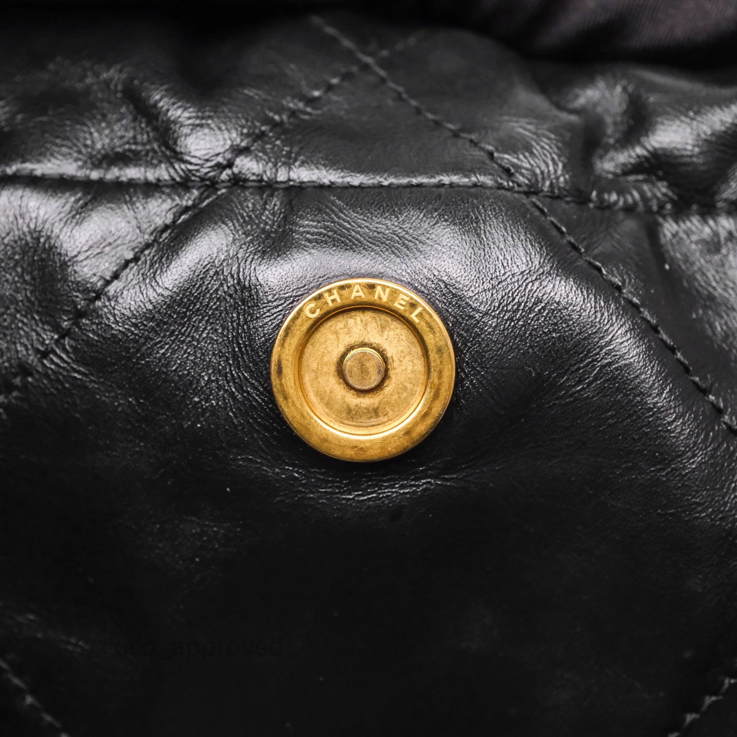 Chanel 22 Small Black Shiny Calfskin Aged Gold Hardware
