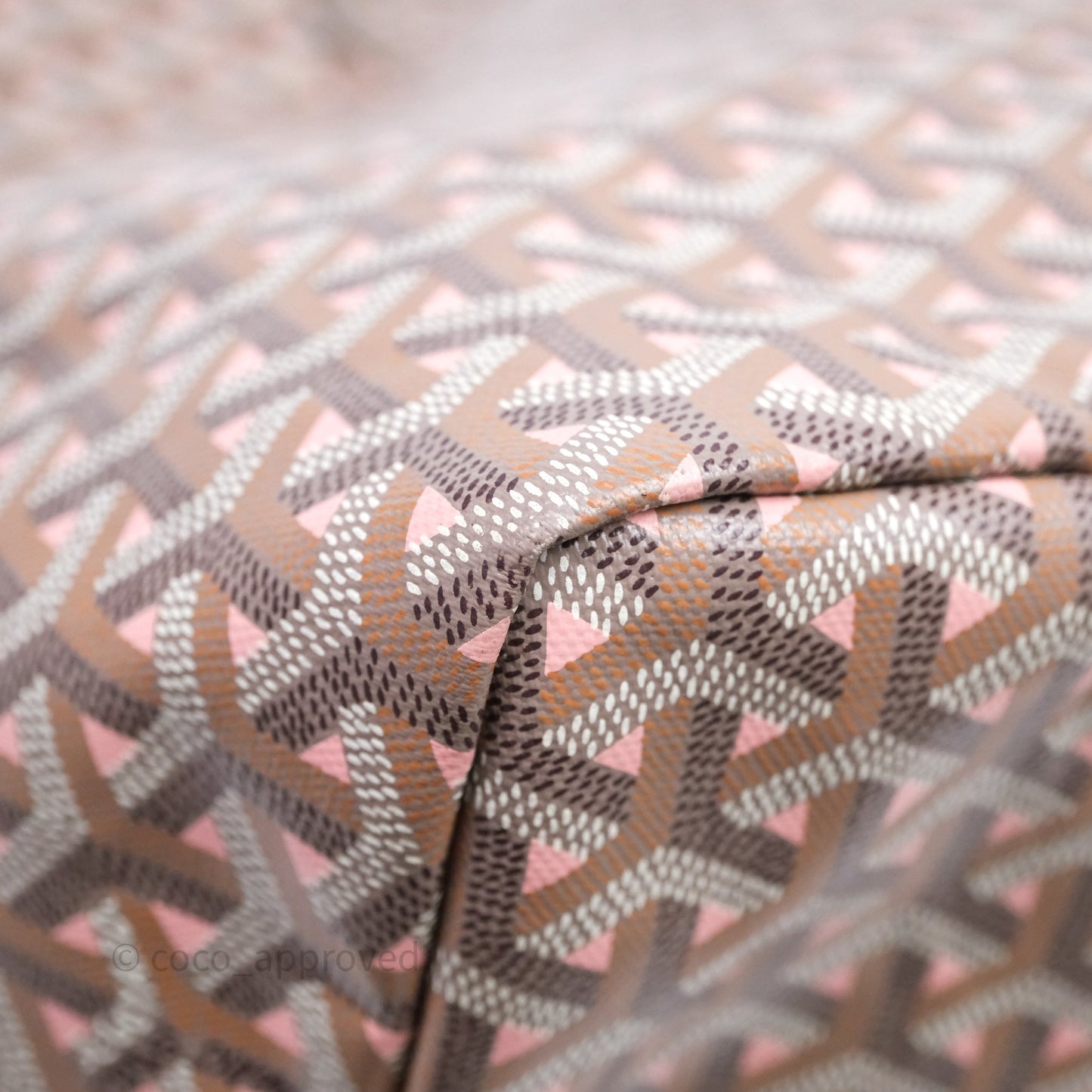 Goyard Saint Louis Goyardine Canvas⁣⁣⁣⁣⁣⁣⁣⁣⁣⁣⁣⁣⁣⁣⁣⁣ Pink GM