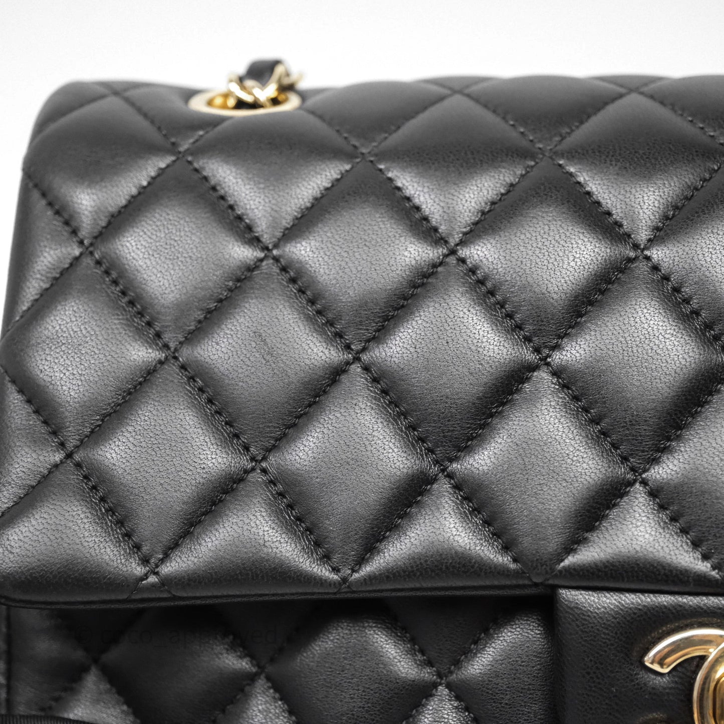 Chanel Classic M/L Medium Flap Bag Valentine Limited Edition Black Lambskin Gold Hardware