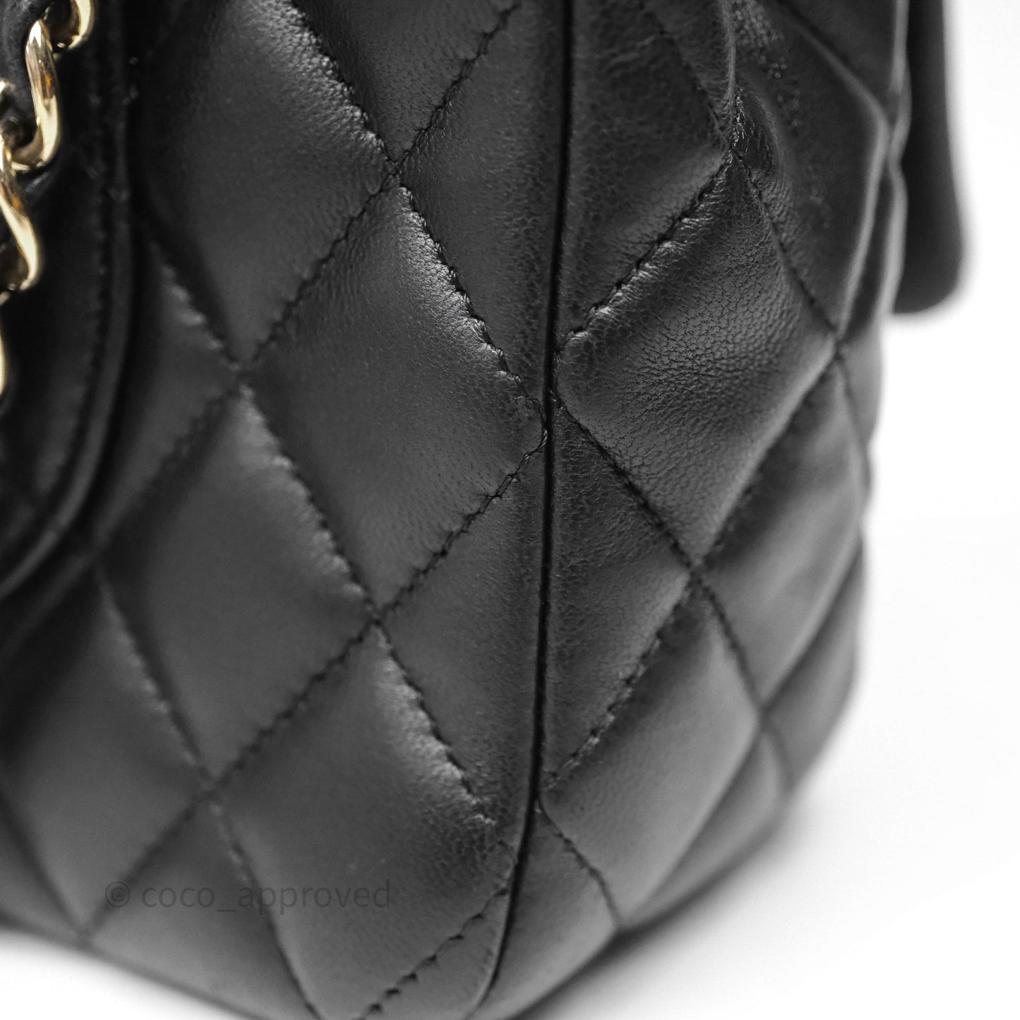Chanel Classic M/L Medium Flap Bag Valentine Limited Edition Black Lambskin Gold Hardware