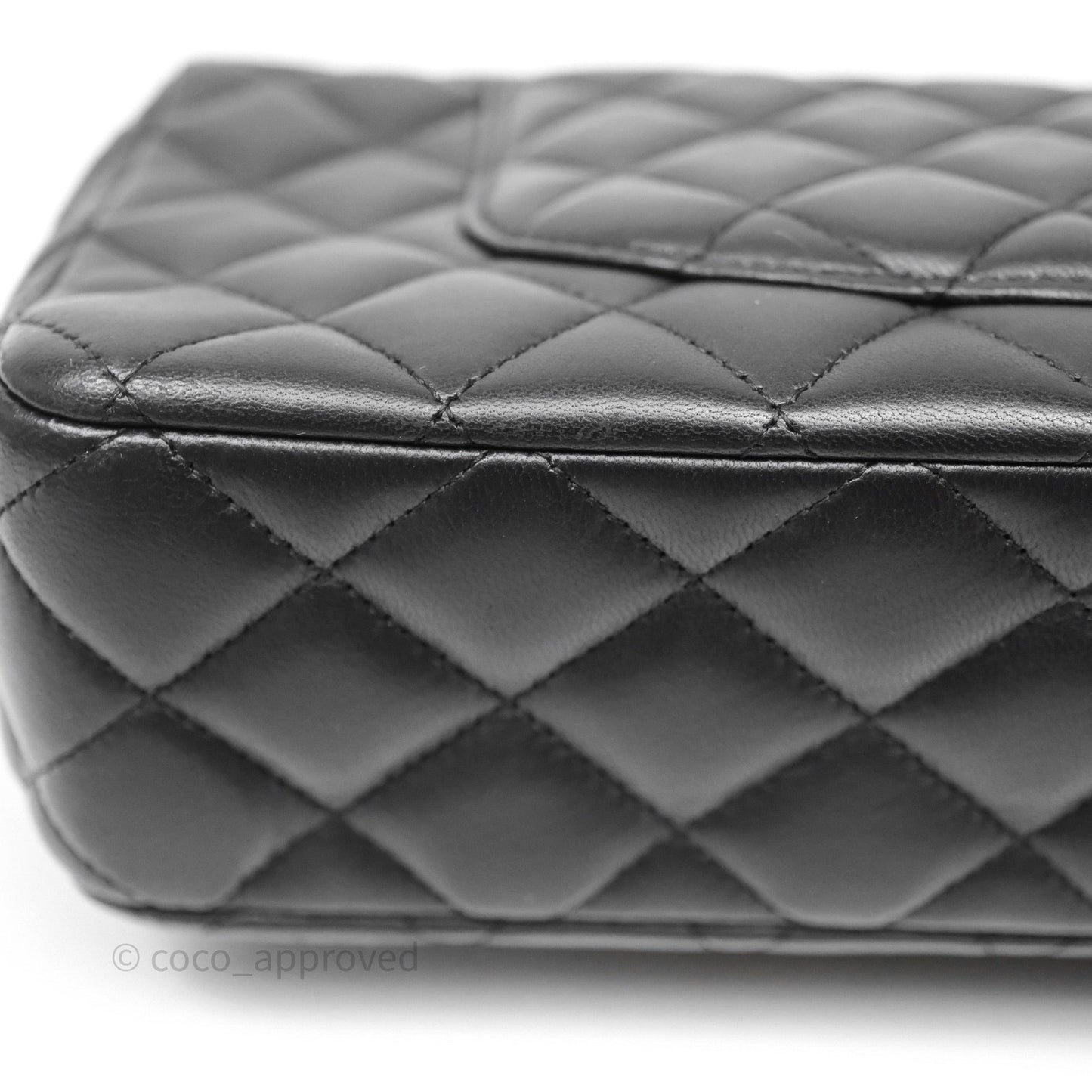 Chanel Classic M/L Medium Flap Bag Valentine Limited Edition Black Lambskin Gold Hardware