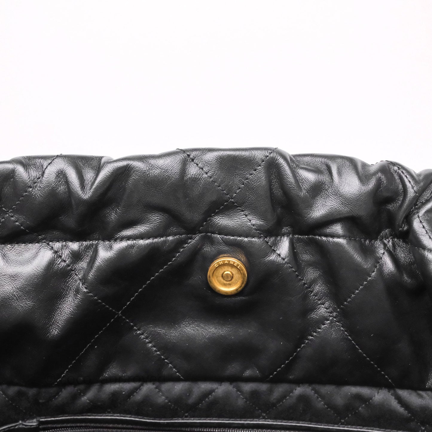 Chanel 22 Small Black Shiny Calfskin Aged Gold Hardware