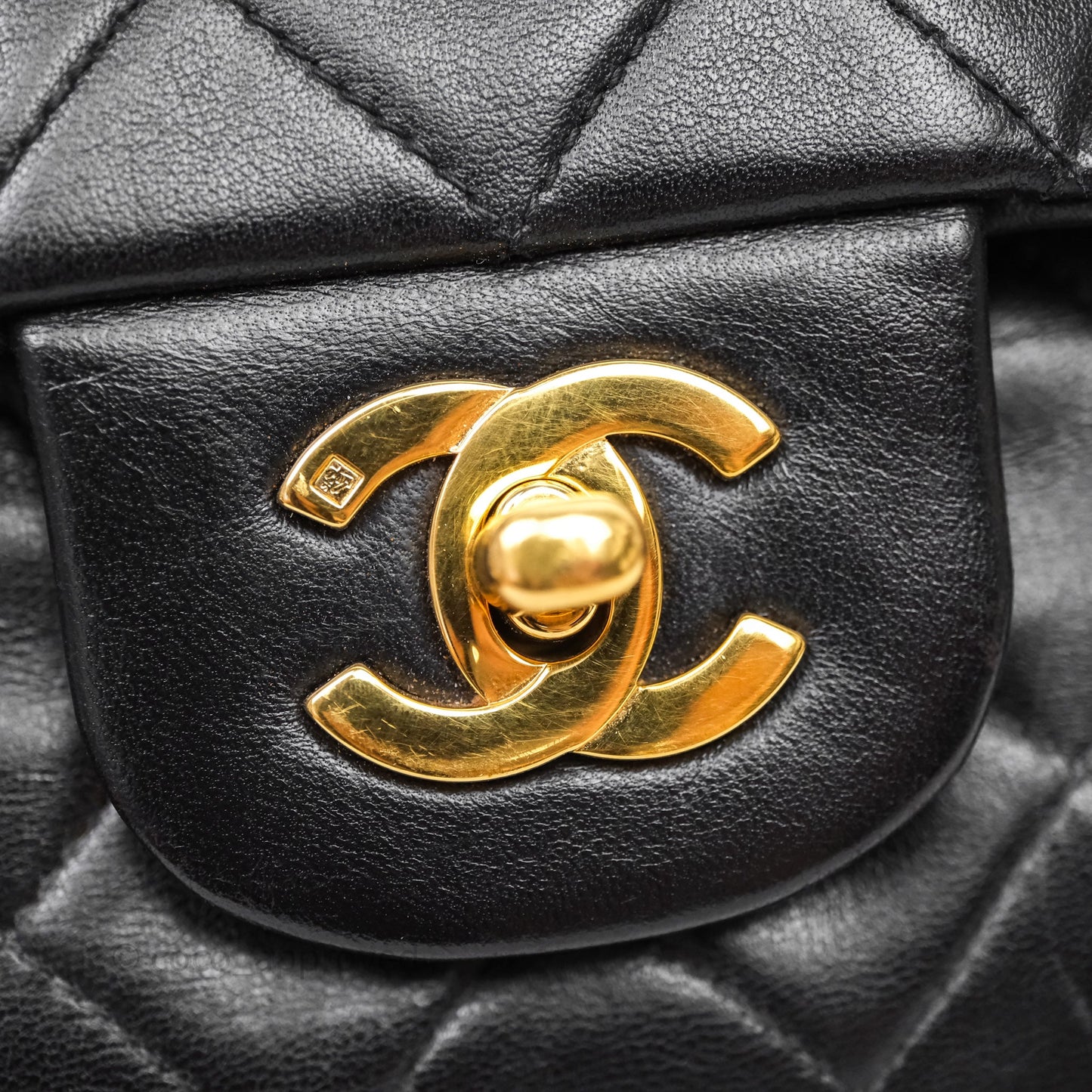 Chanel Classic Vintage Double Flap M/L Black Lambskin Gold Hardware