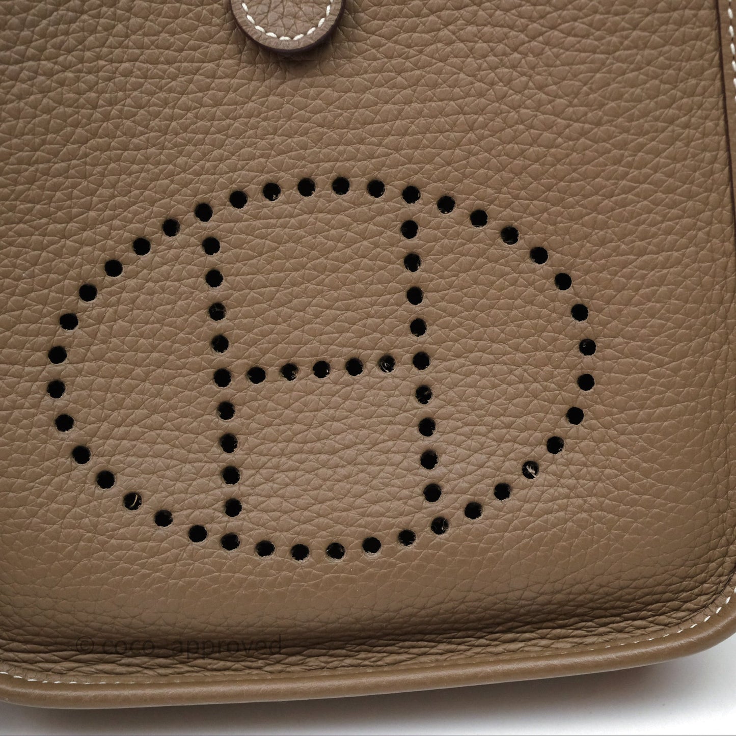 Hermès Mini Evelyne 16 Etoupe 18 Clemence Palladium Hardware with Bleu Indigo Strap