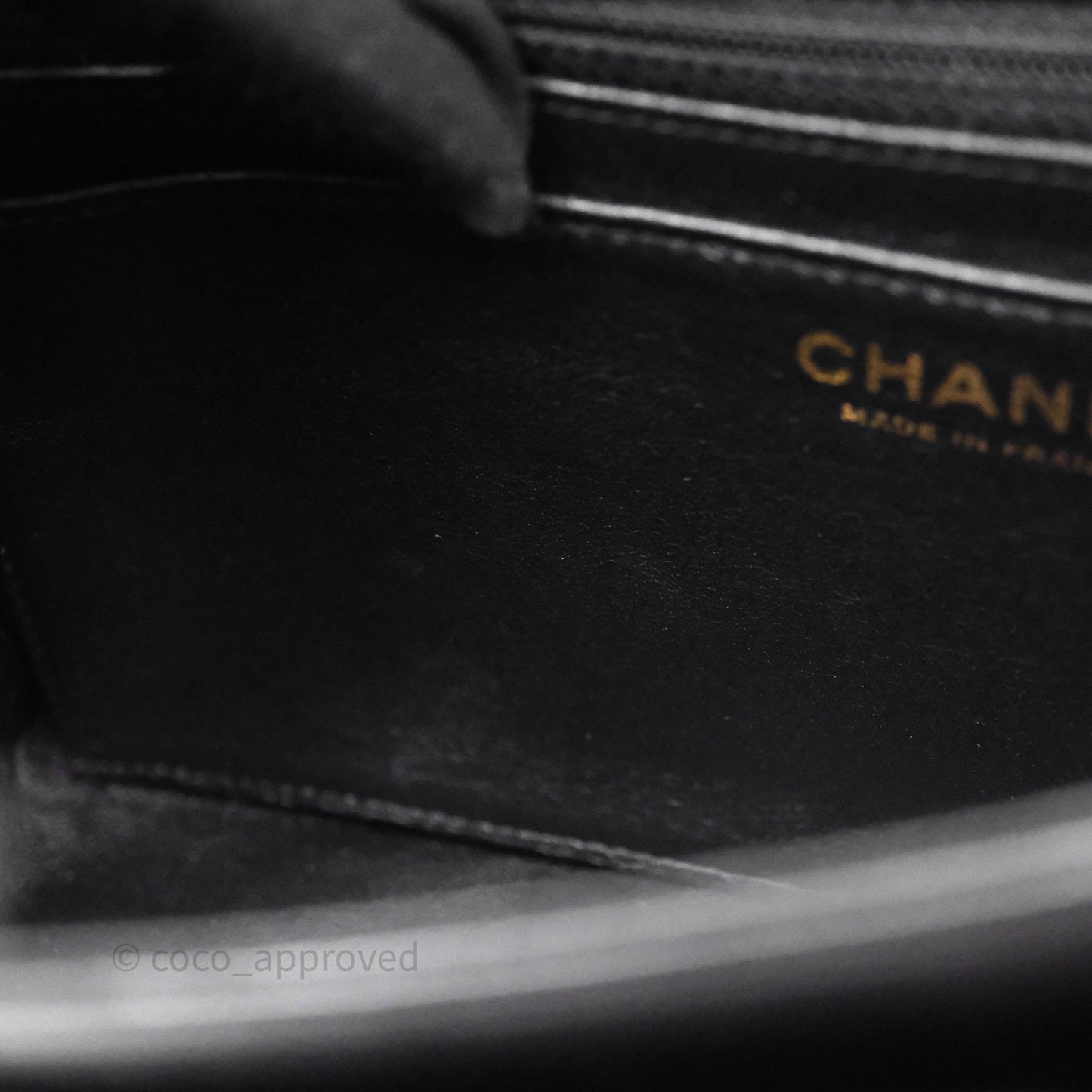 Chanel Classic M/L Medium Flap Bag Valentine Limited Edition Black Lambskin Gold Hardware