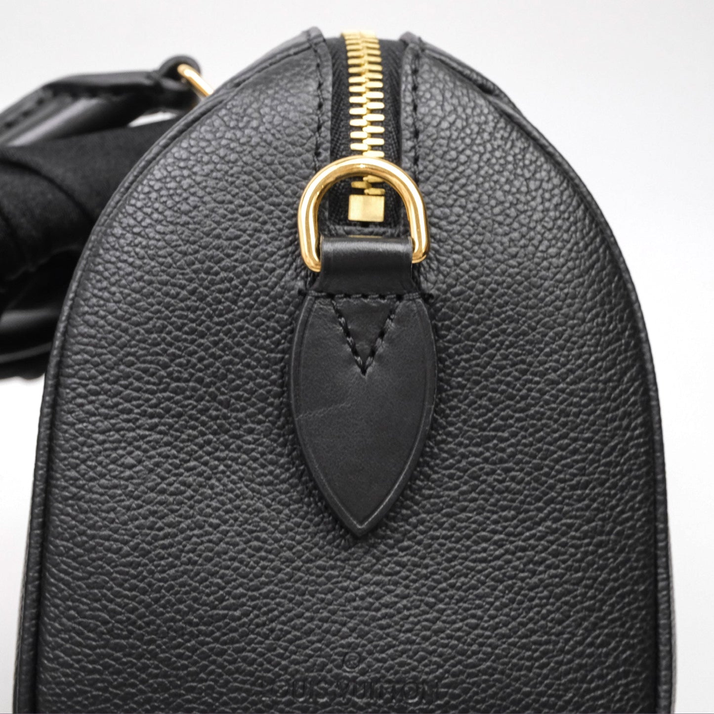 Louis Vuitton Speedy Bandoulière 20 Monogram Empreinte Black