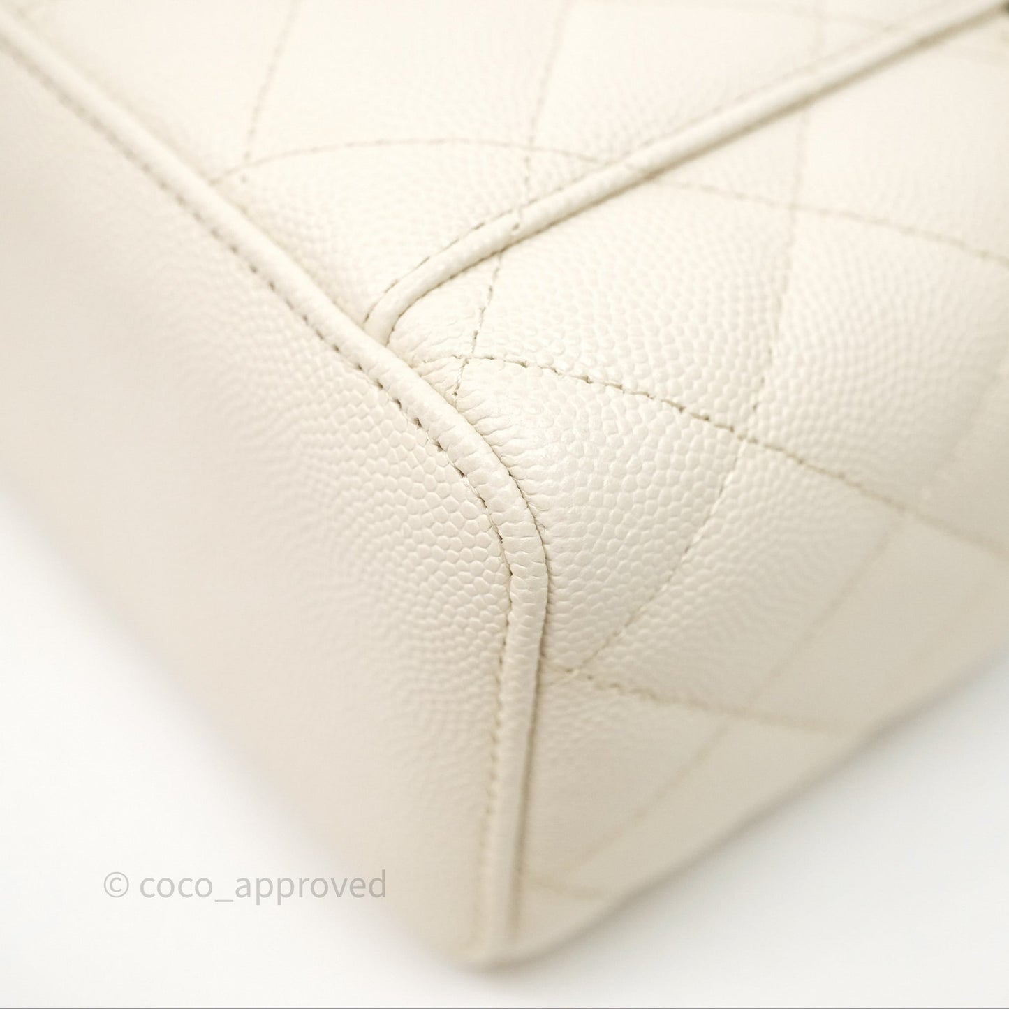 Chanel Vanity with Chain Ivory Cream Caviar Gold Hardware