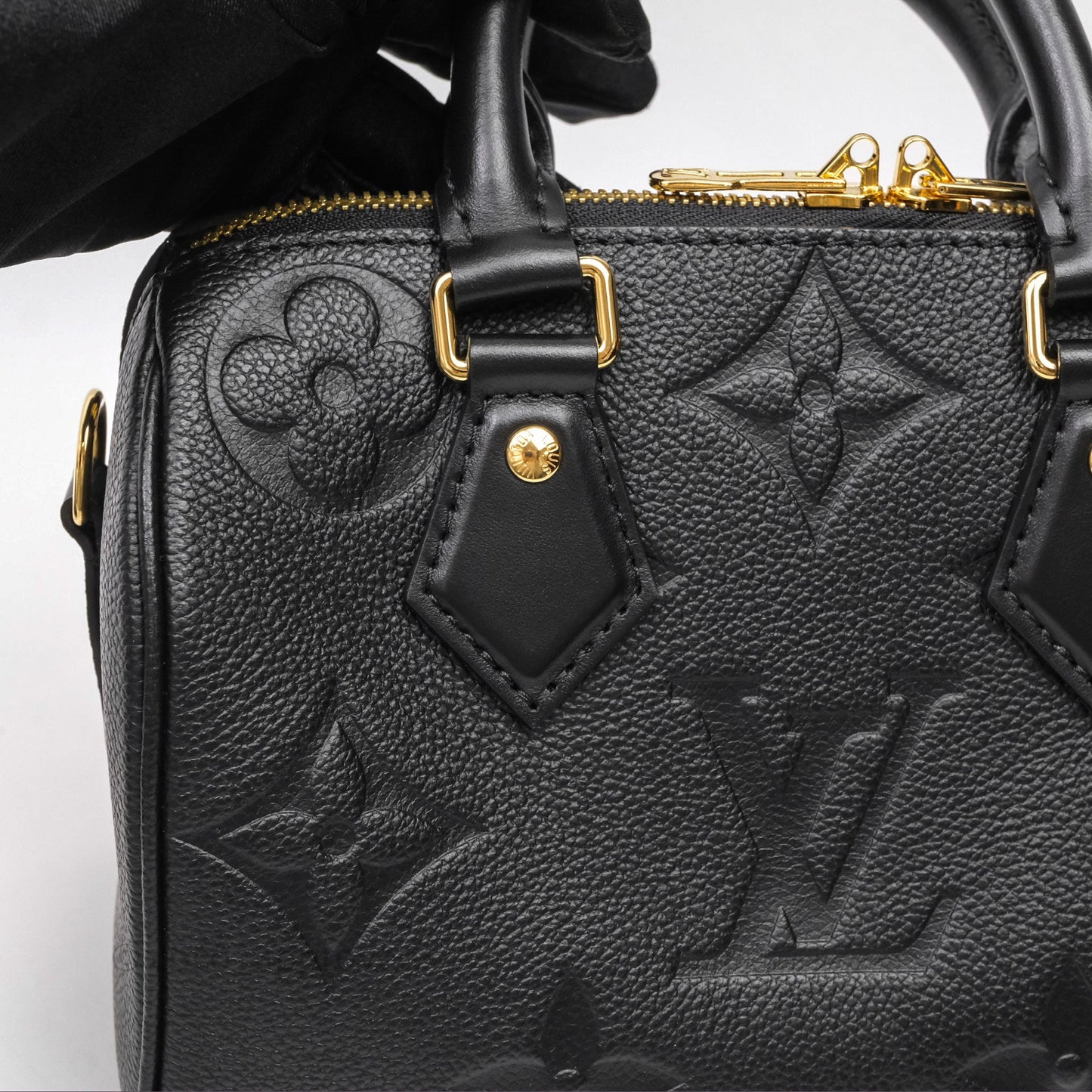 Louis Vuitton Speedy Bandoulière 20 Monogram Empreinte Black