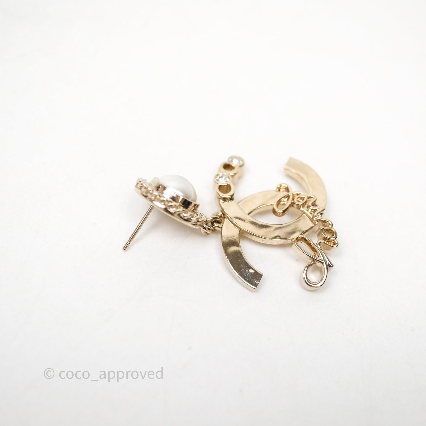 Chanel Round Pearl CC Logo Drop Earrings Gold Tone 22P
