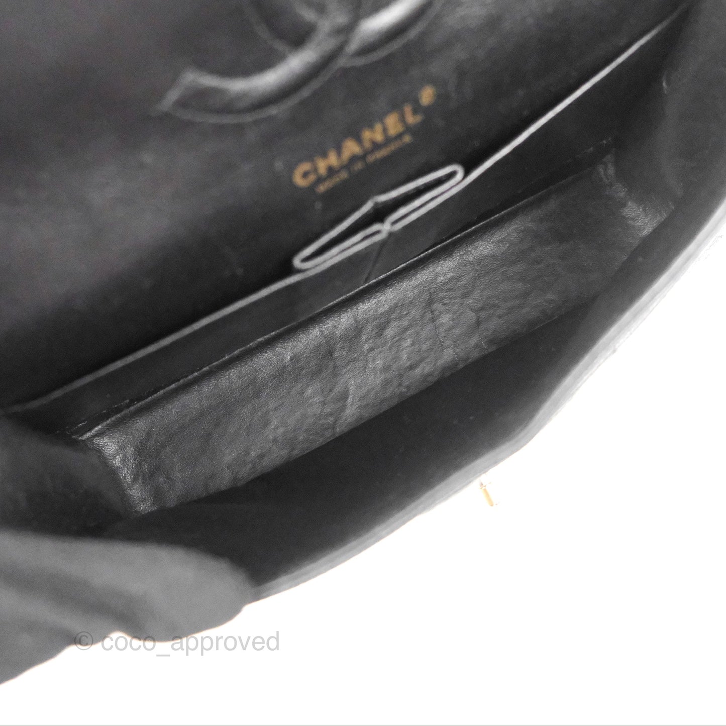 Chanel Classic M/L Medium Flap Quilted Black Caviar Gold Hardware