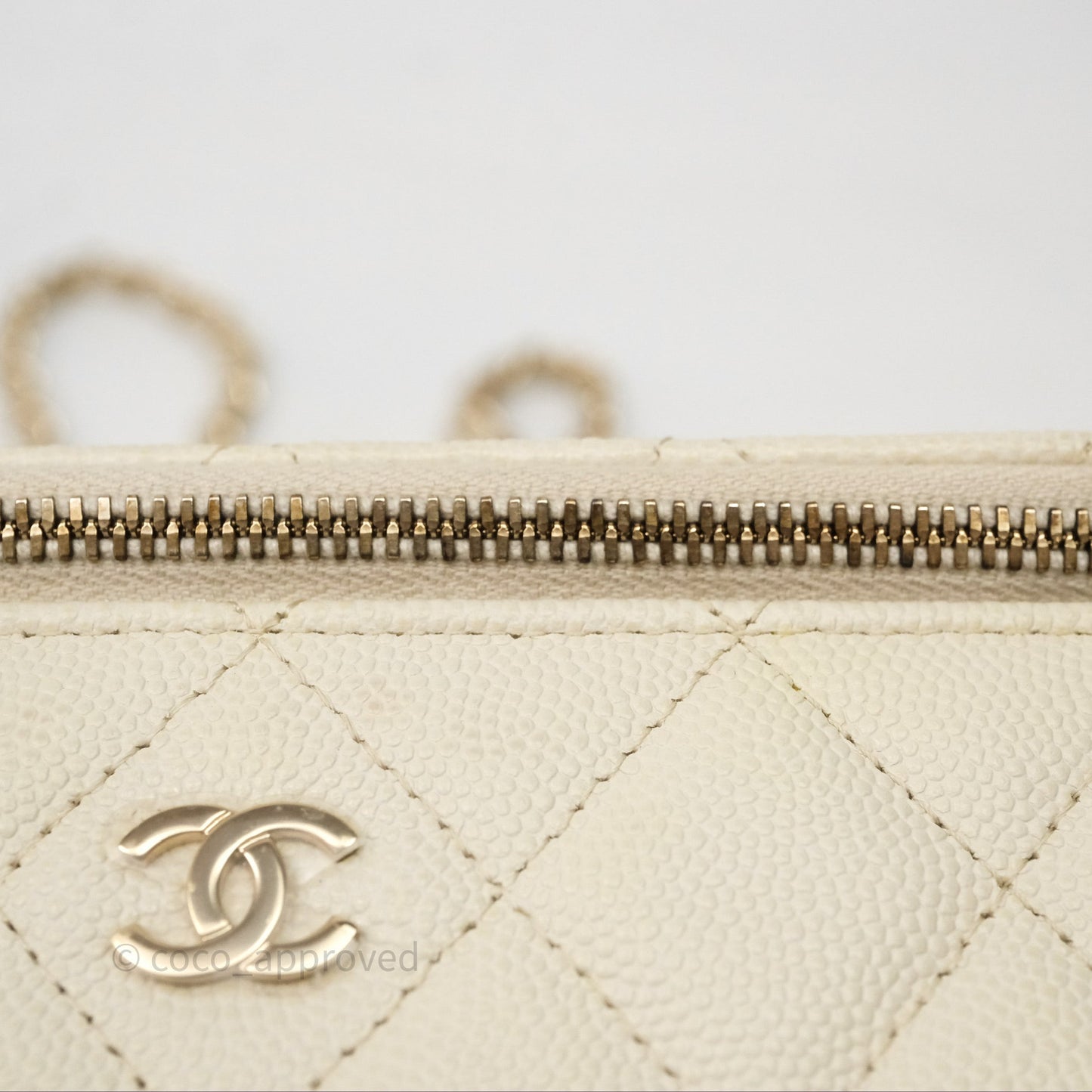 Chanel Vanity with Chain Ivory Cream Caviar Gold Hardware