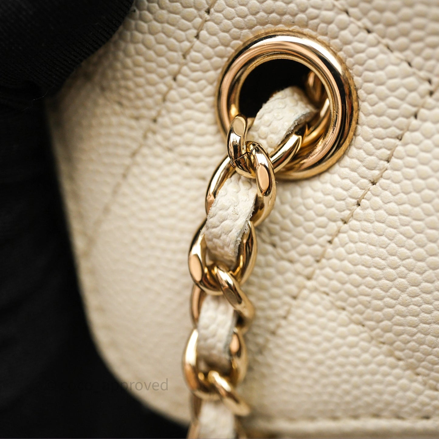 Chanel Vanity with Chain Ivory Cream Caviar Gold Hardware