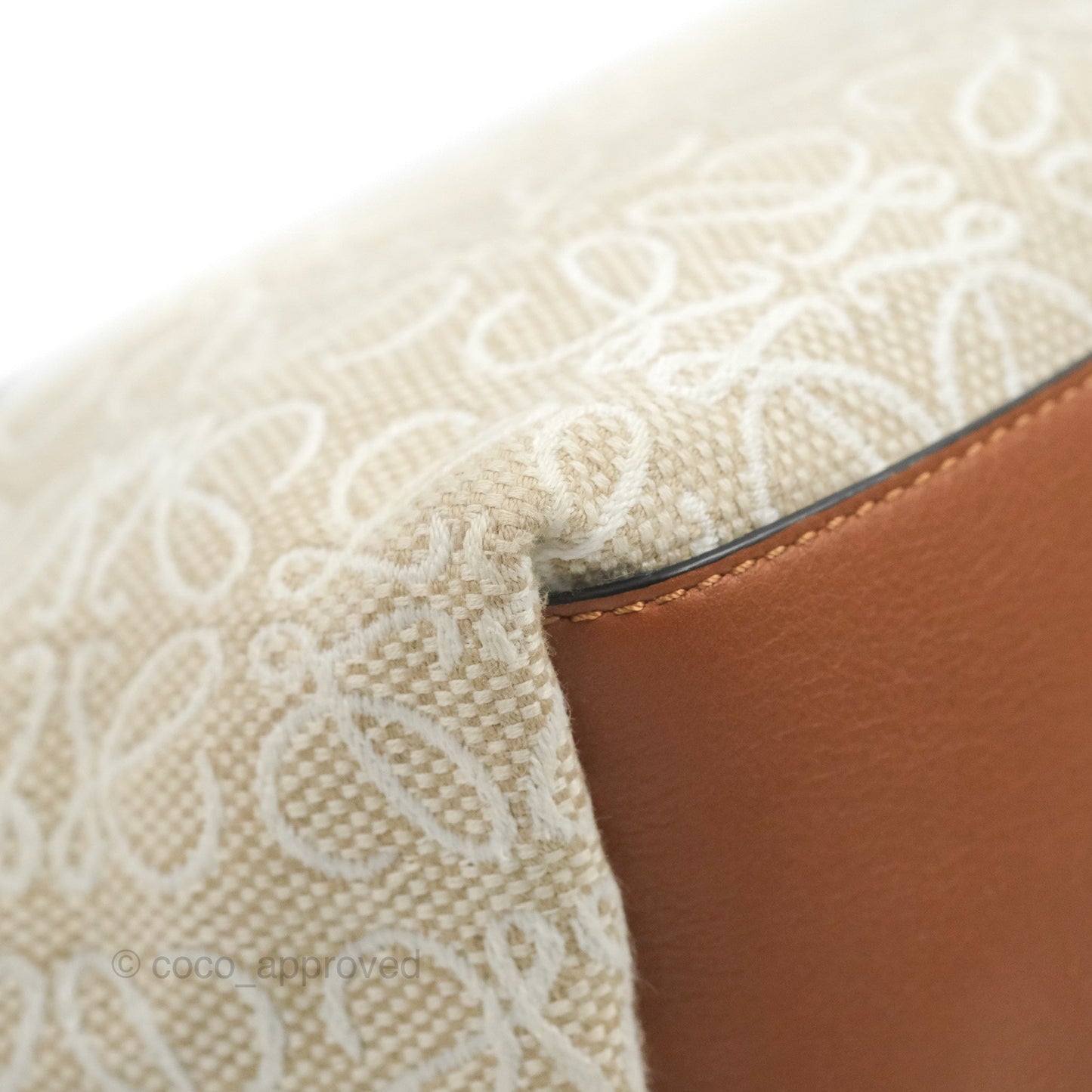 Loewe Small Cubi bag in Anagram Jacquard & Calfskin Ecru/Tan
