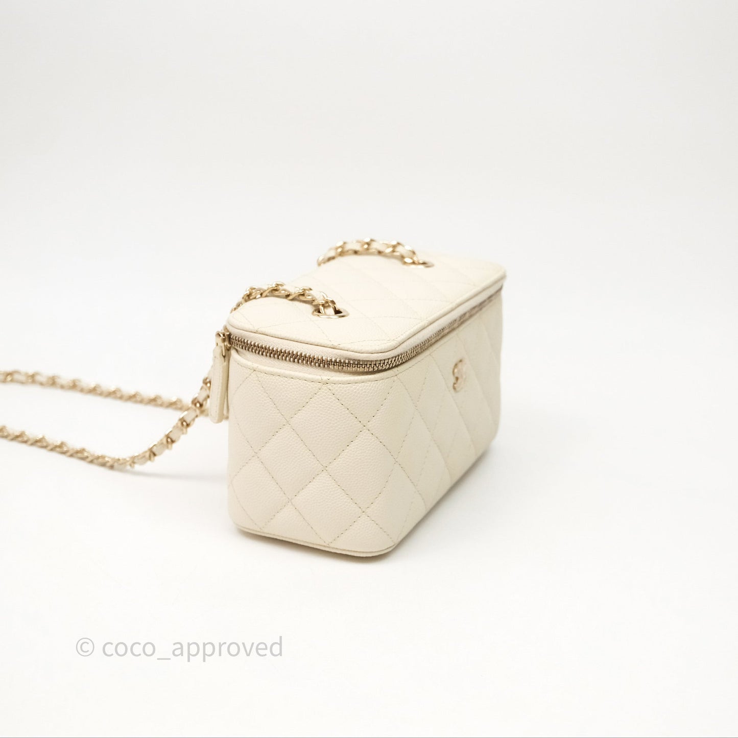 Chanel Vanity with Chain Ivory Cream Caviar Gold Hardware