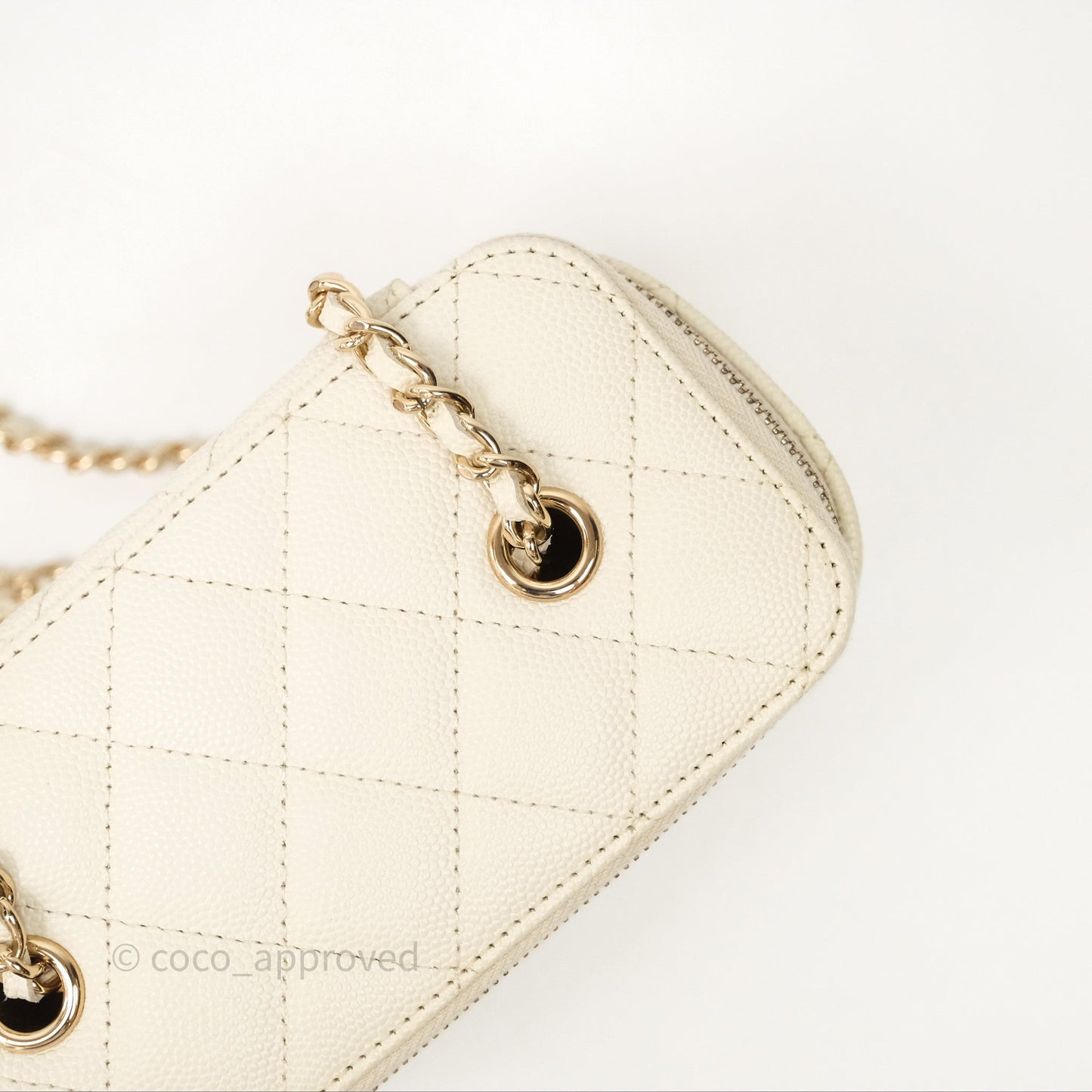 Chanel Vanity with Chain Ivory Cream Caviar Gold Hardware